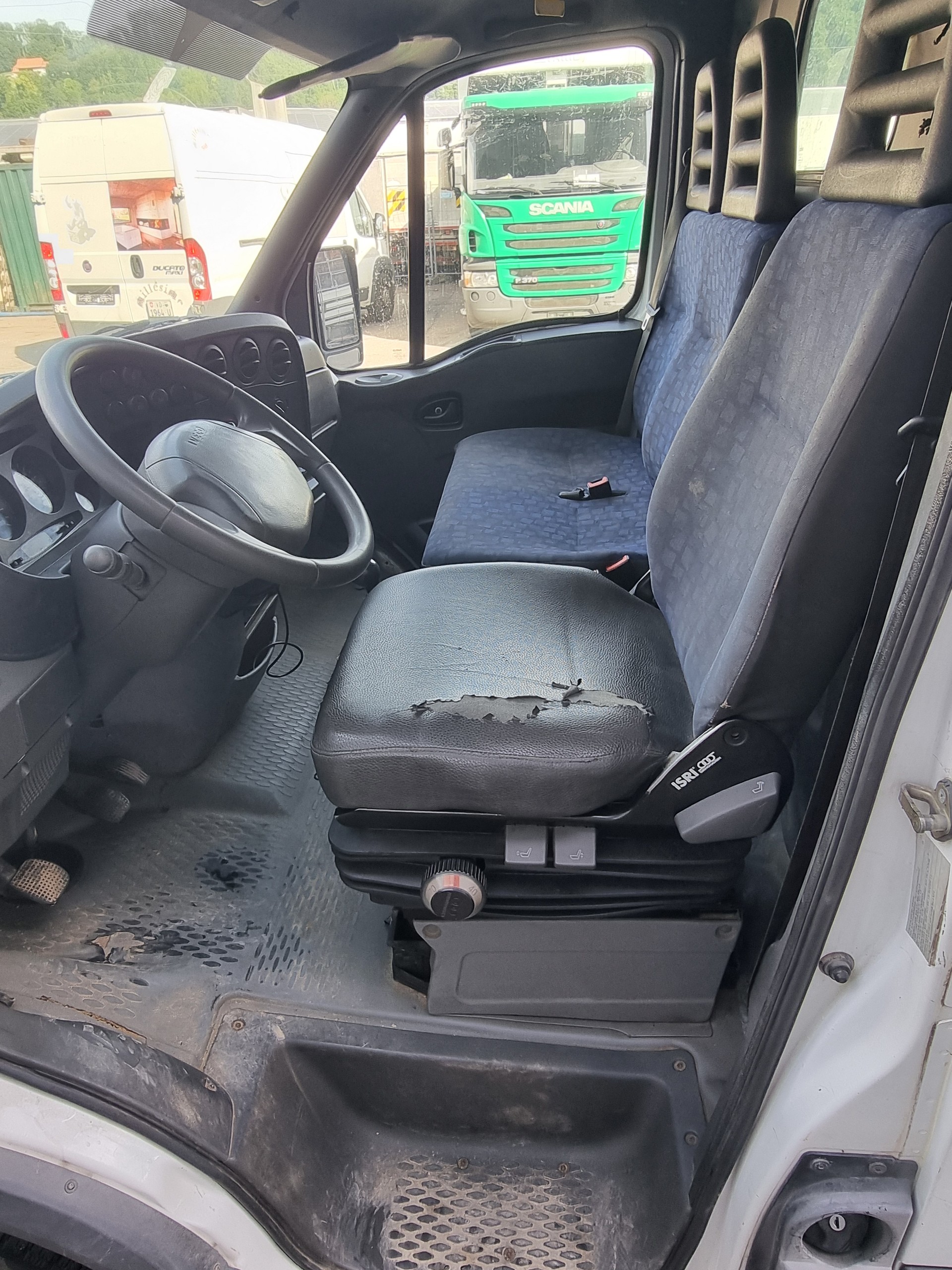 IVECO 35 C 14 V AGPA46E3B1-image-10
