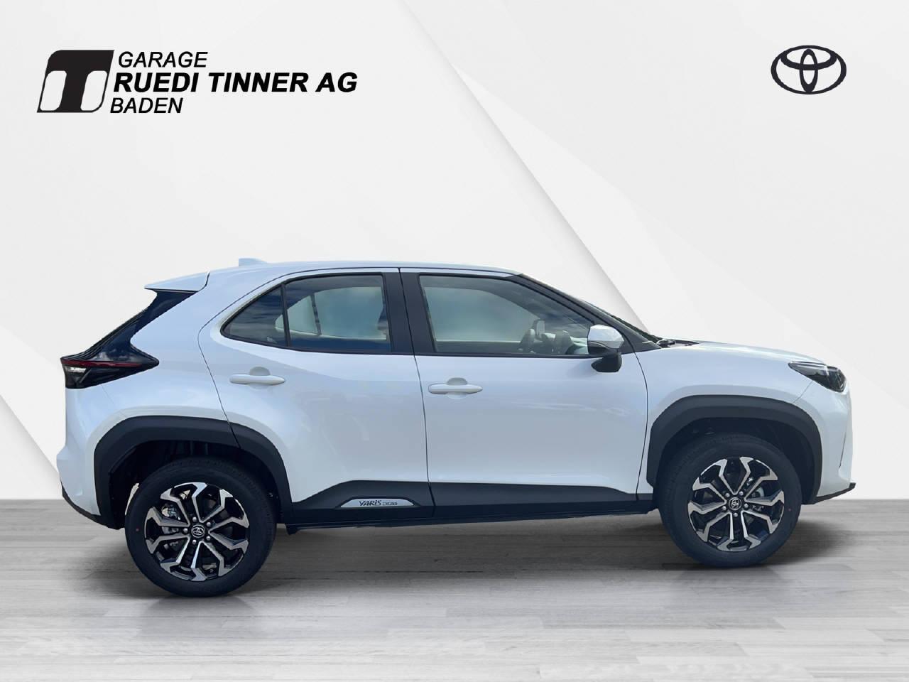 TOYOTA Yaris Cross 1.5 VVT-i HSD Trend AWD-i-showroom-element-3