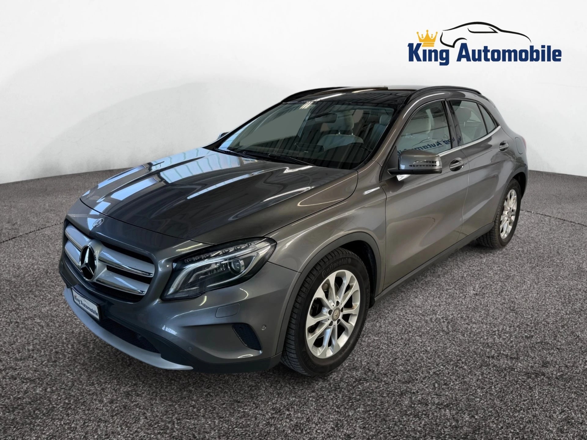 MERCEDES-BENZ GLA 250 4Matic 7G-DCT | Frisch MFK | Pano Dach | Leder | Carplay-showroom-element-1