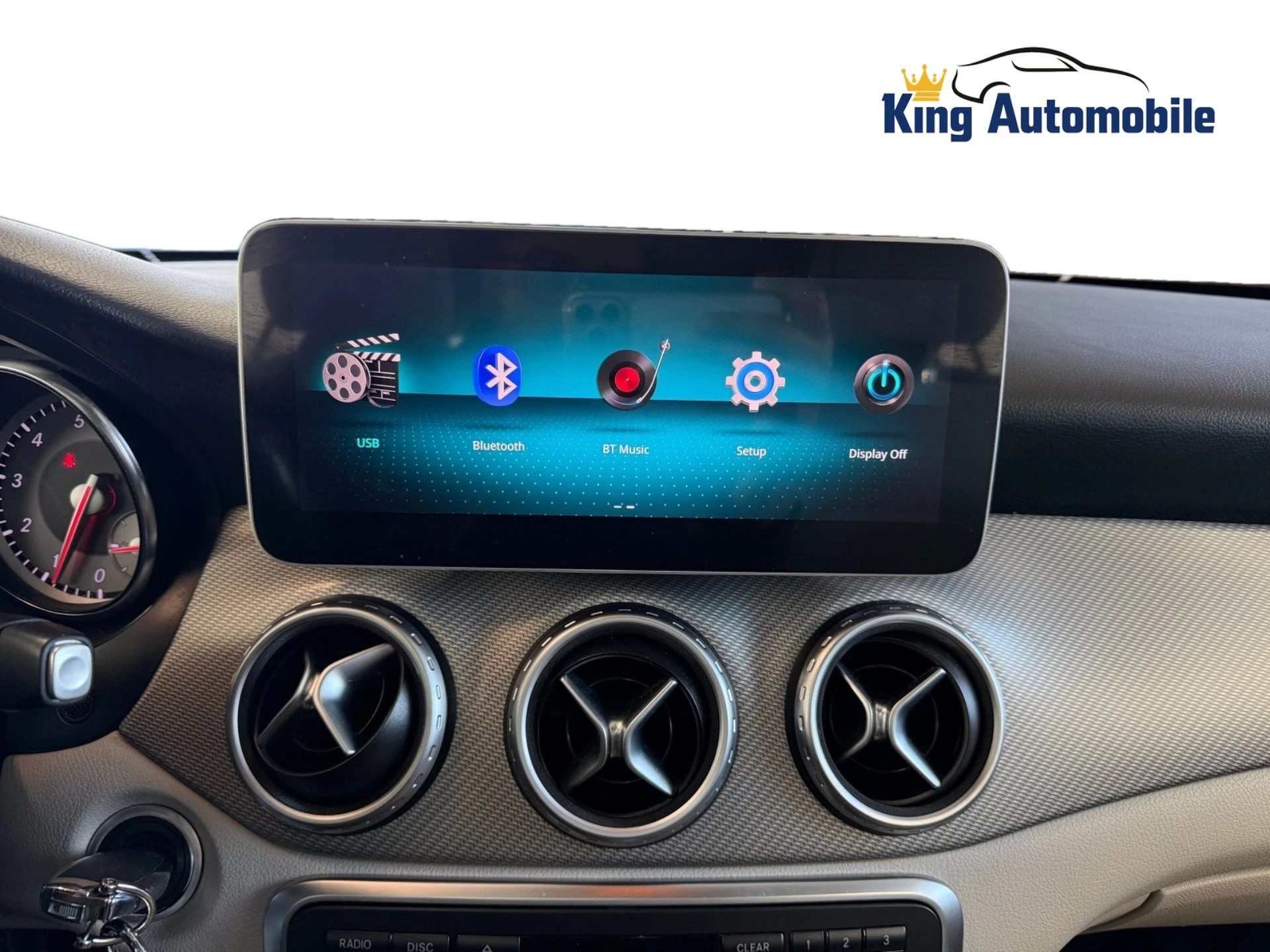 MERCEDES-BENZ GLA 250 4Matic 7G-DCT | Frisch MFK | Pano Dach | Leder | Carplay-image-15