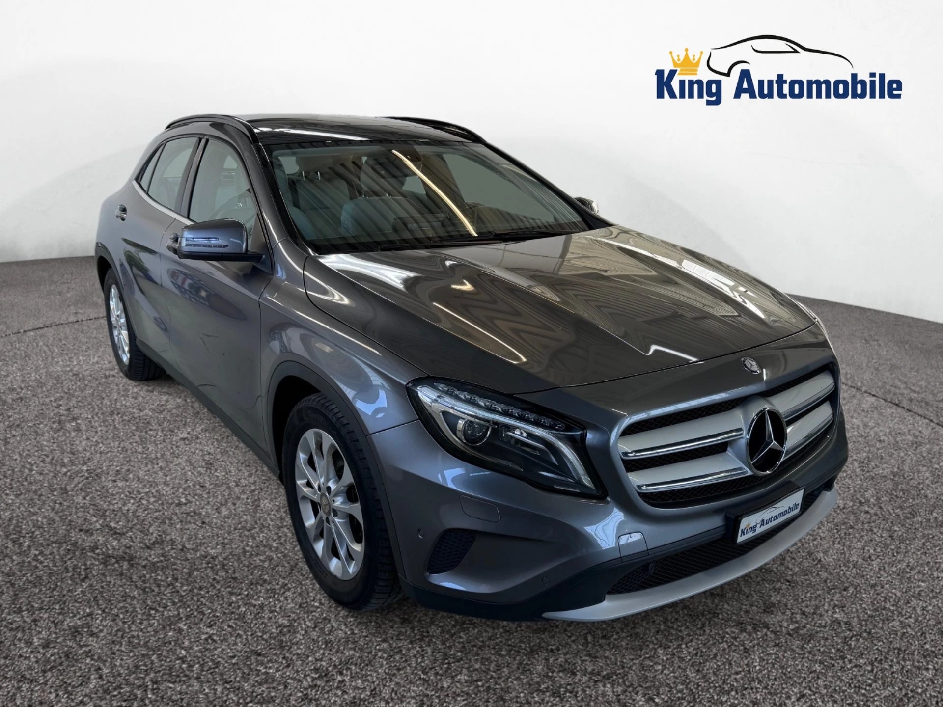 MERCEDES-BENZ GLA 250 4Matic 7G-DCT | Frisch MFK | Pano Dach | Leder | Carplay-showroom-element-3
