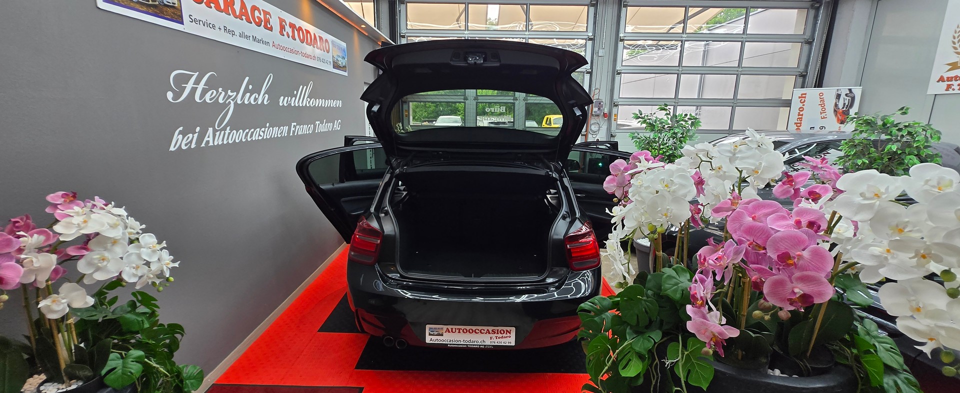 BMW 125i Steptronic-image-13