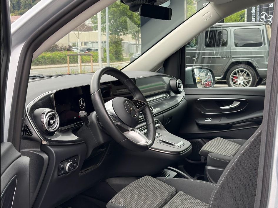 MERCEDES-BENZ V 250 d kompakt Style 9G-Tronic-image-16