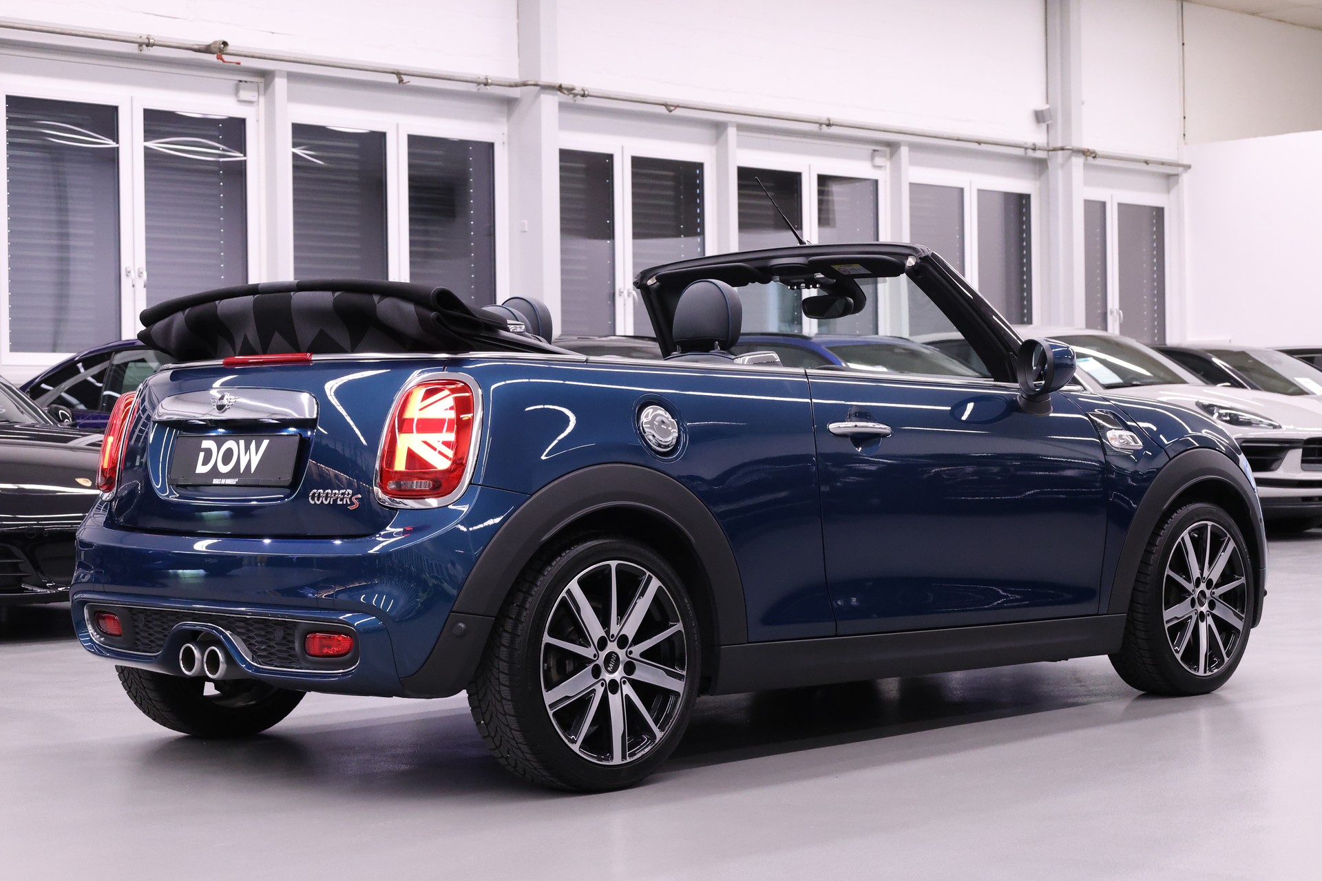 MINI Cabrio F57 2.0i Cooper S SDKG-image-14