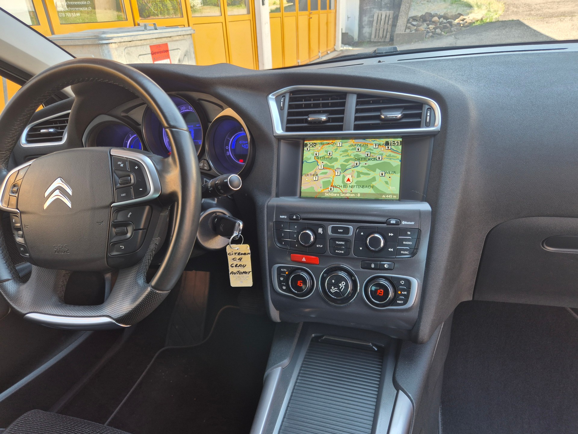 CITROEN C4 Berline 1.6 THP Exclusive EGS6-image-16
