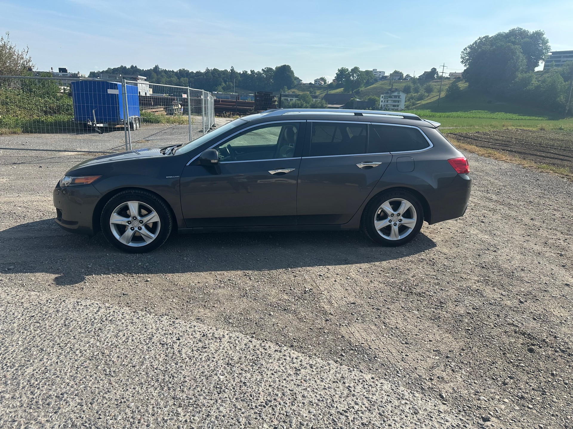 HONDA Accord Tourer 2.0i 16V Executive Automatic-image-1