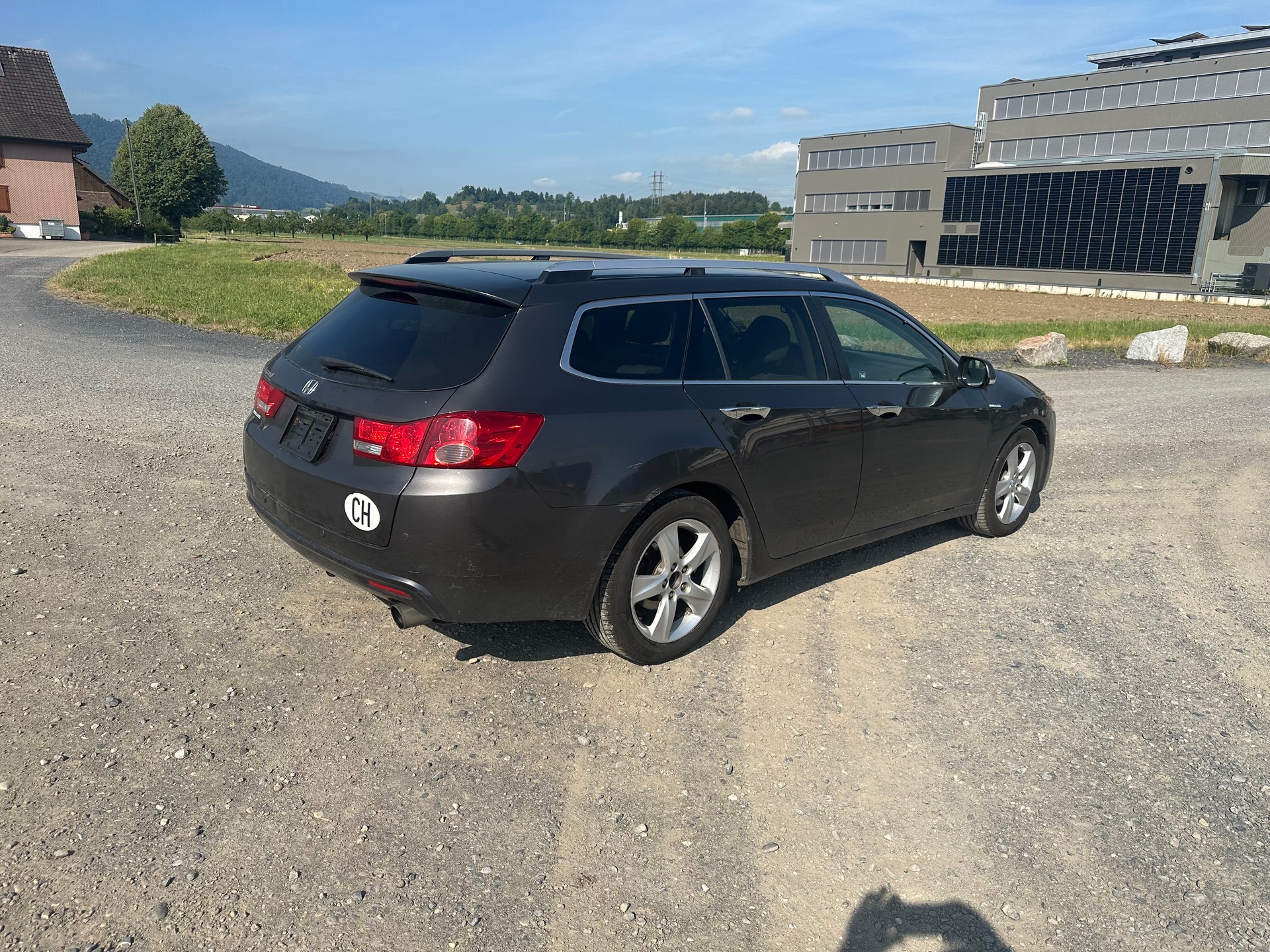 HONDA Accord Tourer 2.0i 16V Executive Automatic-image-5