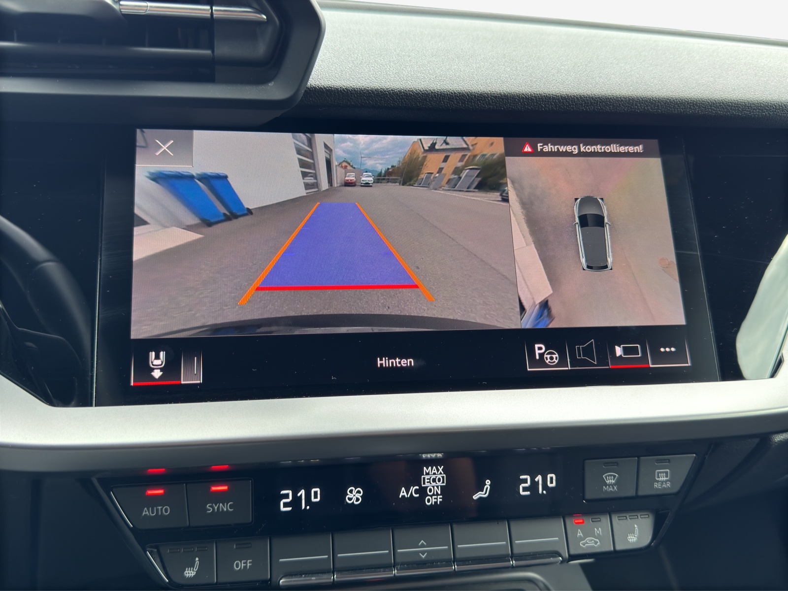 AUDI A3 Sportback 35 TFSI advanced Attraction S-tronic-image-15