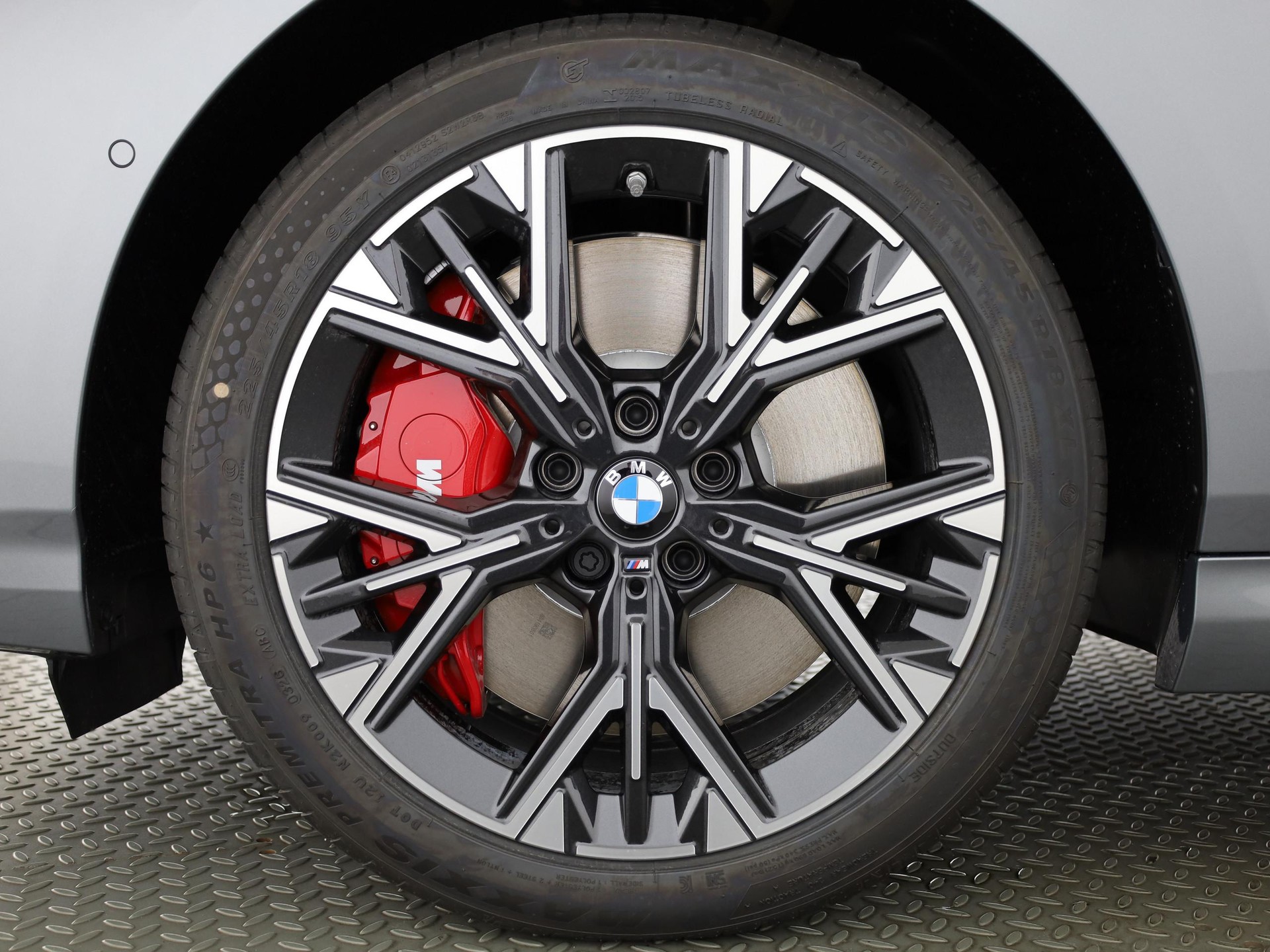 BMW 123 xDrive-showroom-element-3