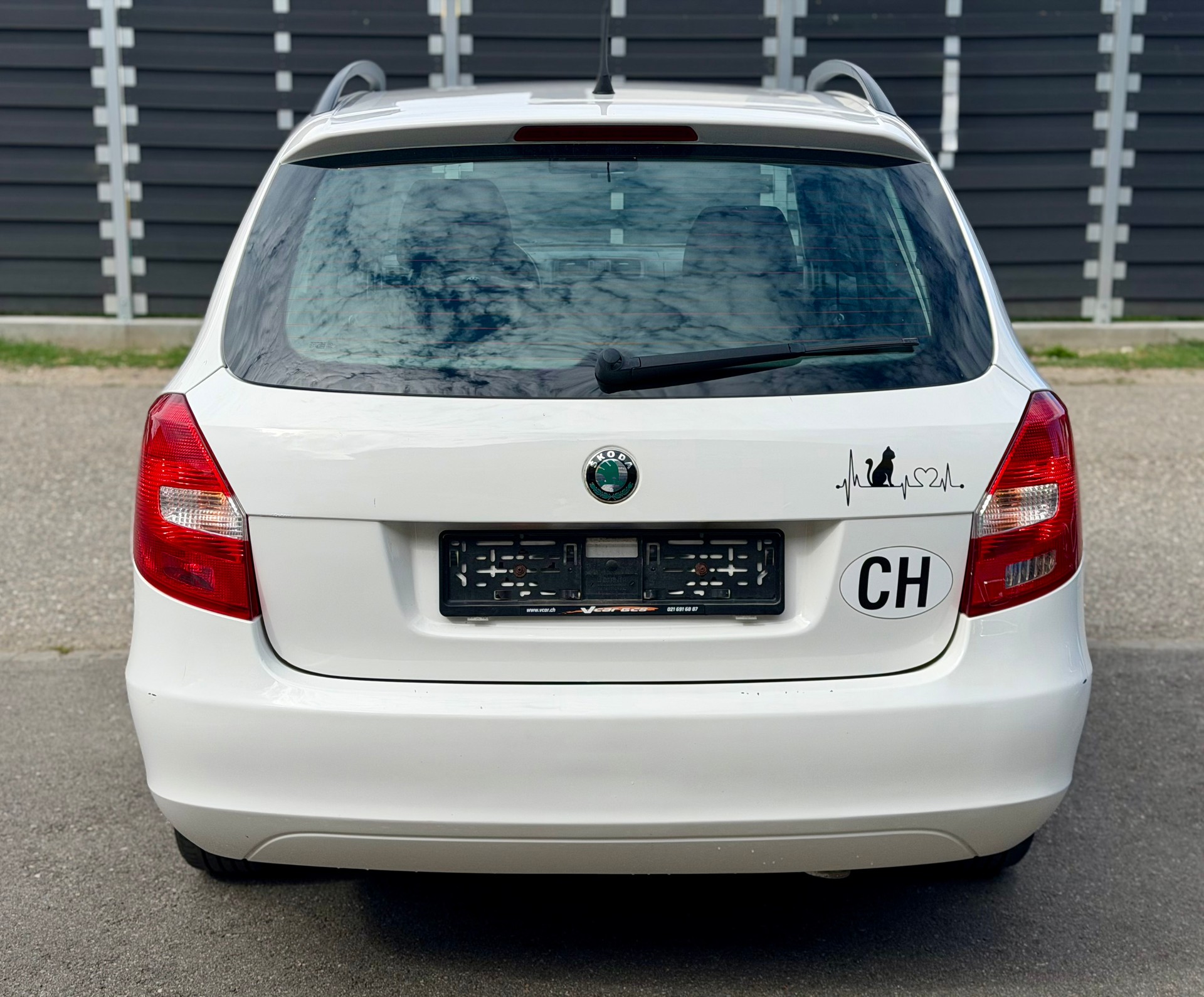 SKODA Fabia 1.6 TDI Ambiente-image-4