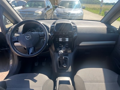 OPEL Zafira 1.8i 16V-image-10
