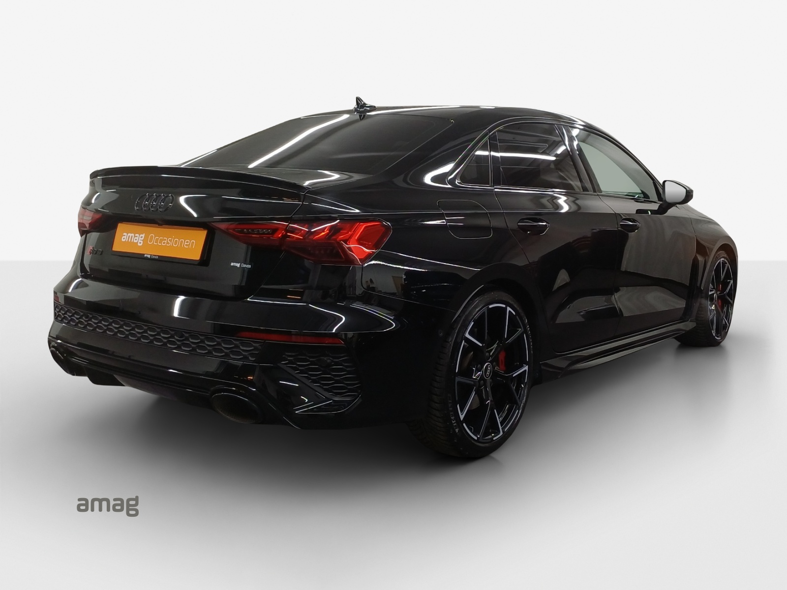 AUDI RS3 Limousine 2.5 TSI quattro S-tronic-image-4