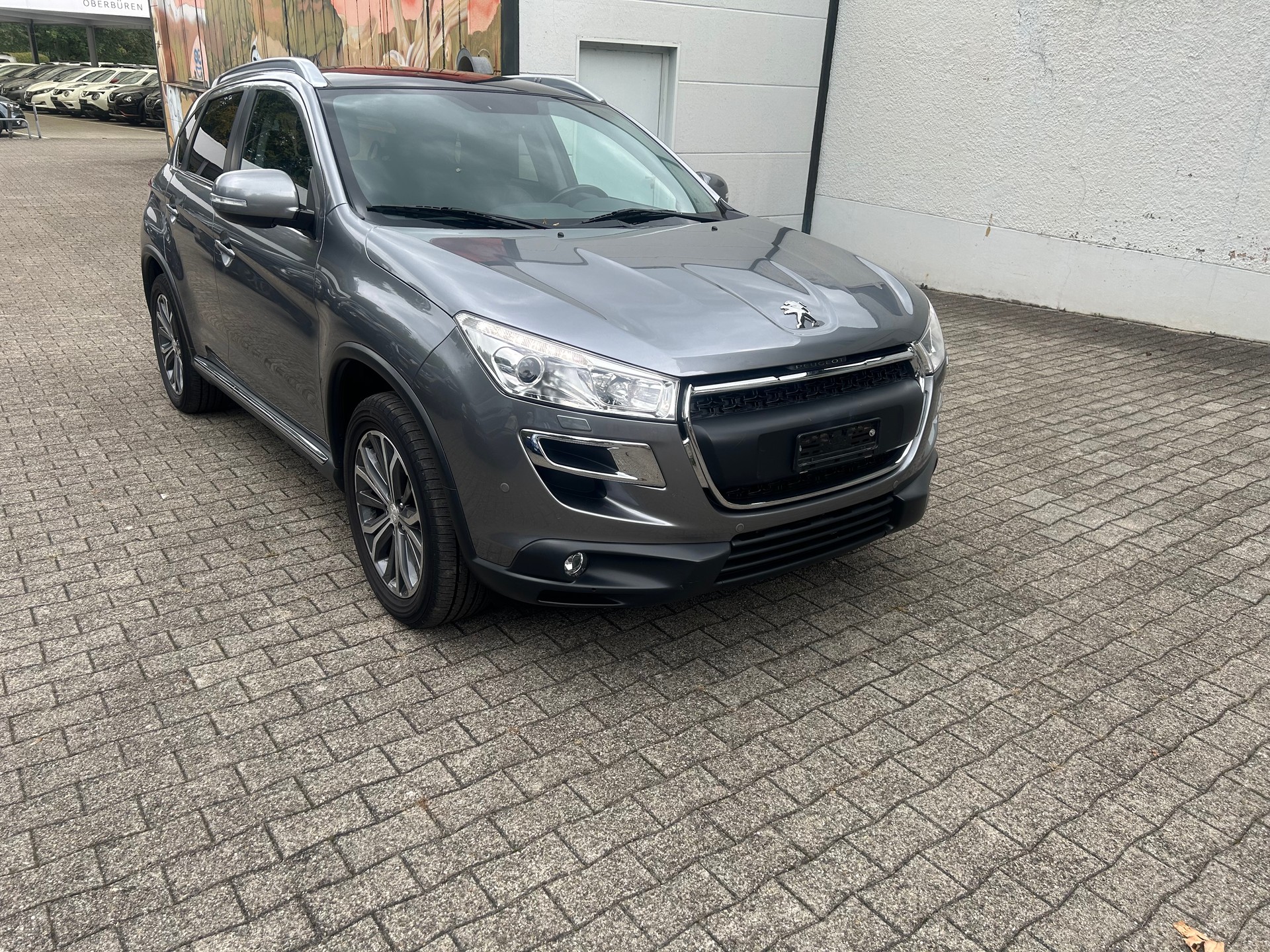 PEUGEOT 4008 1.8 HDi Allure 4WD mit frische ab MFK +service-image-3