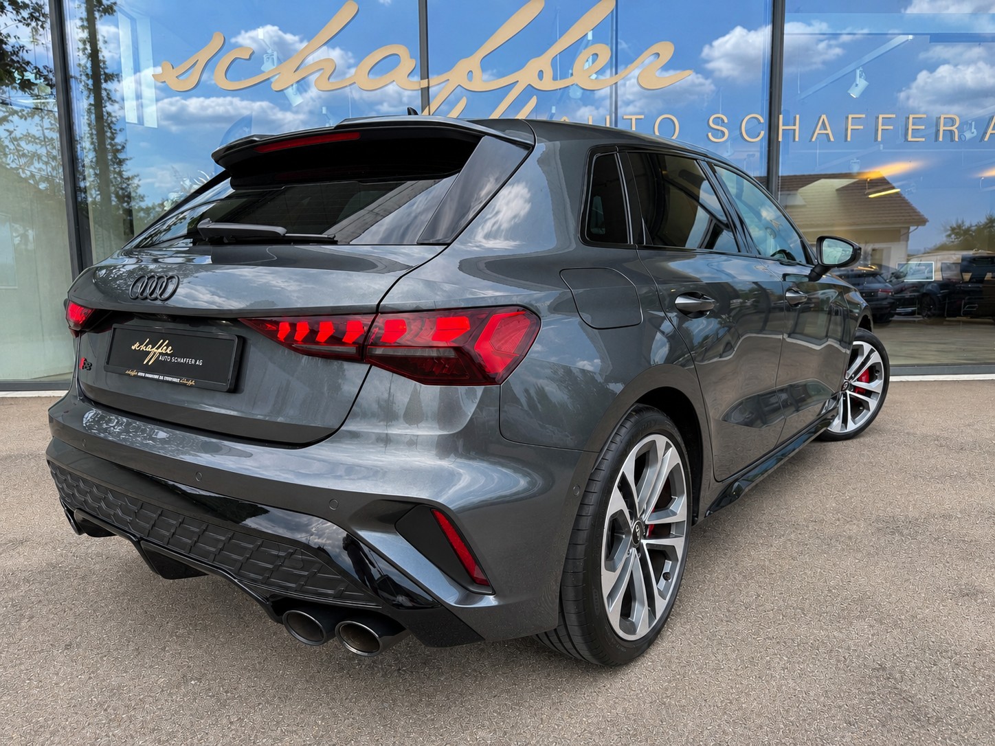 AUDI S3 Sportback TFSI quattro S-tronic-image-7