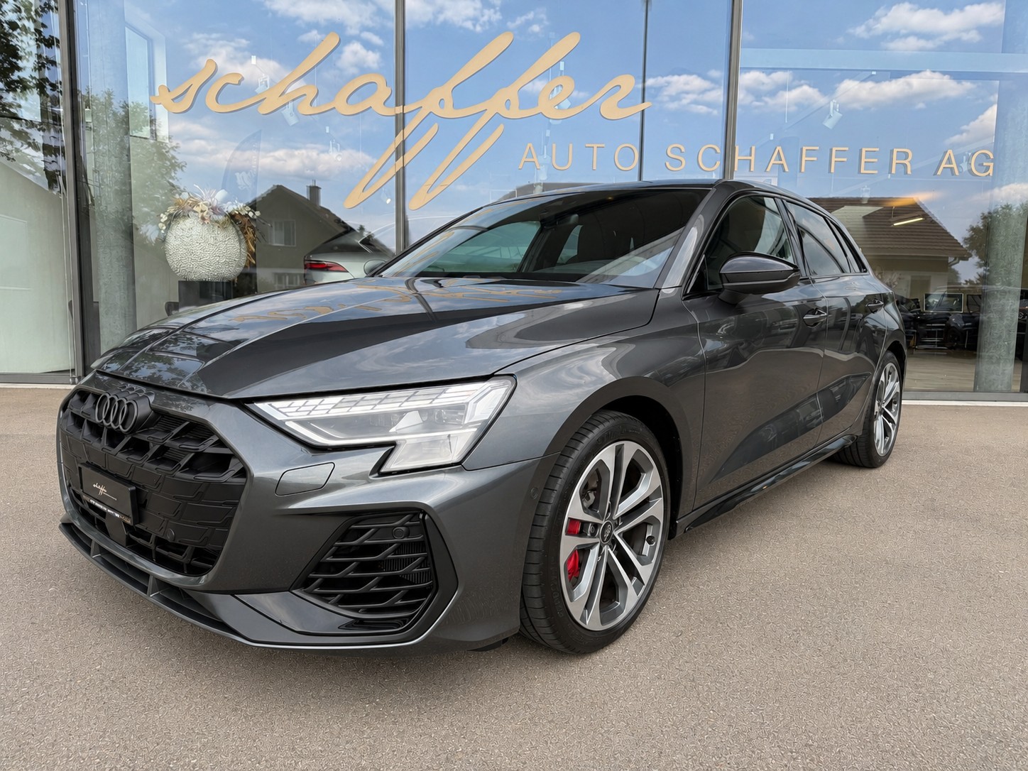 AUDI S3 Sportback TFSI quattro S-tronic-image-1