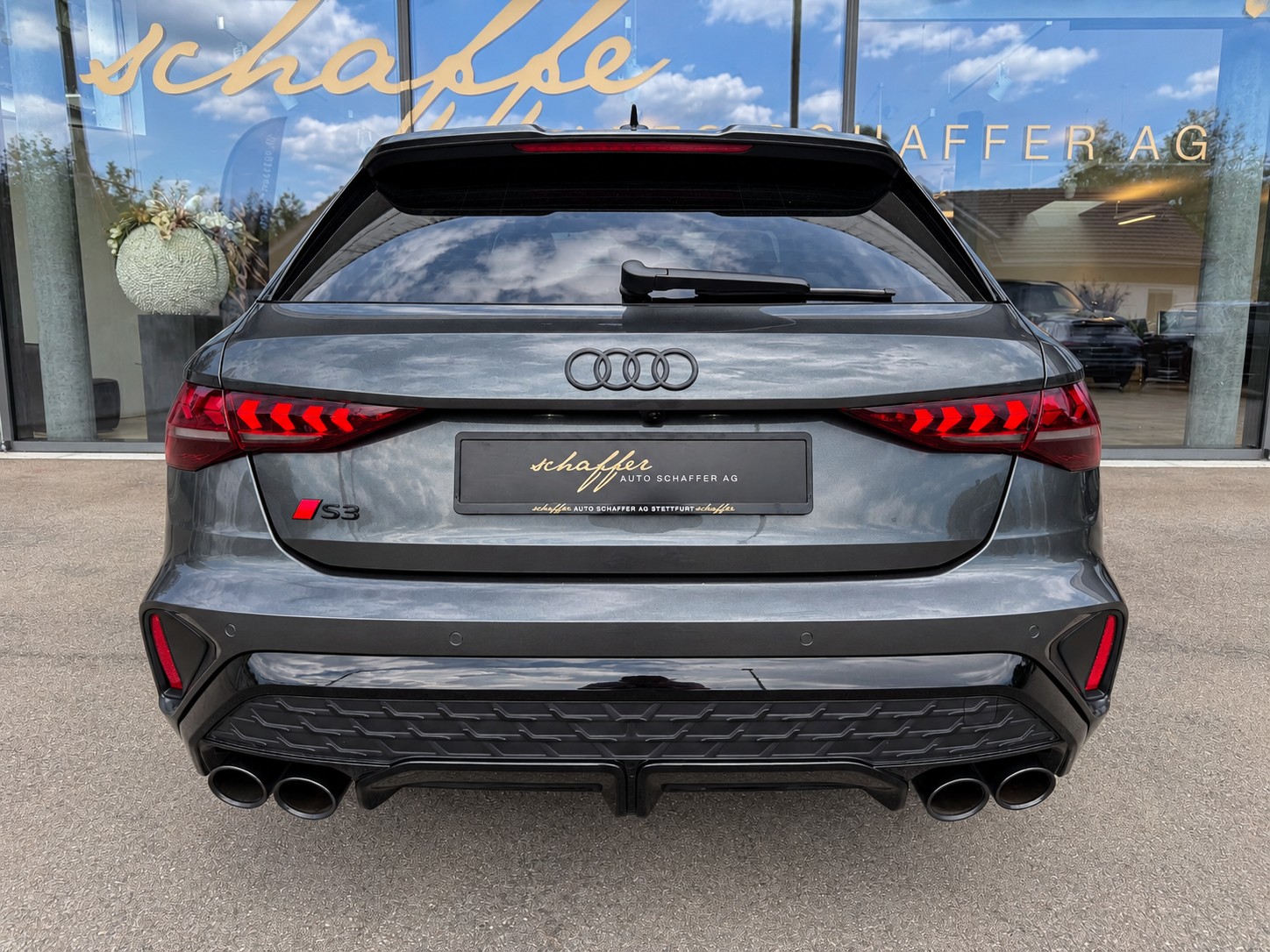AUDI S3 Sportback TFSI quattro S-tronic-image-8