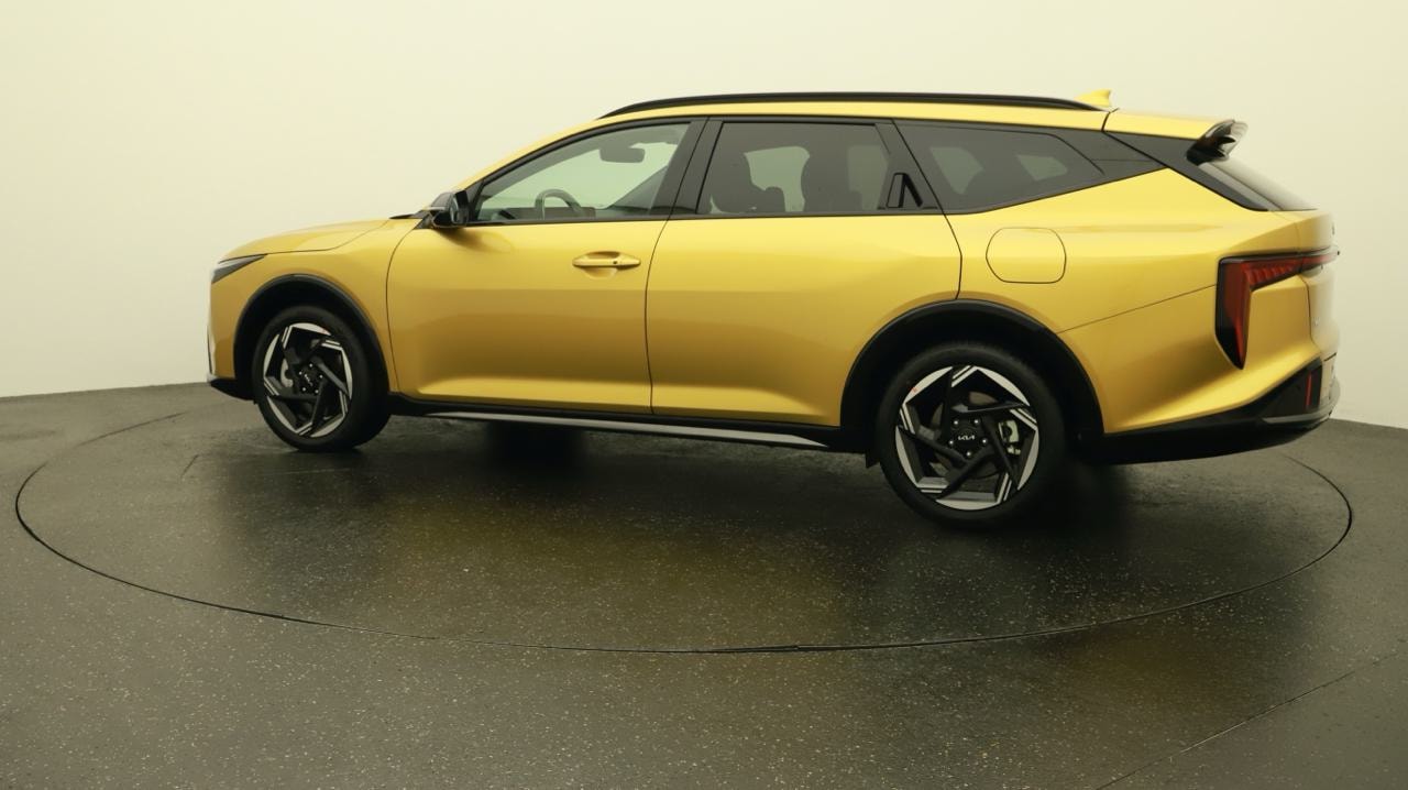 KIA K4 SW 1.6T-GDi GT-Line 7DCT-showroom-element-2