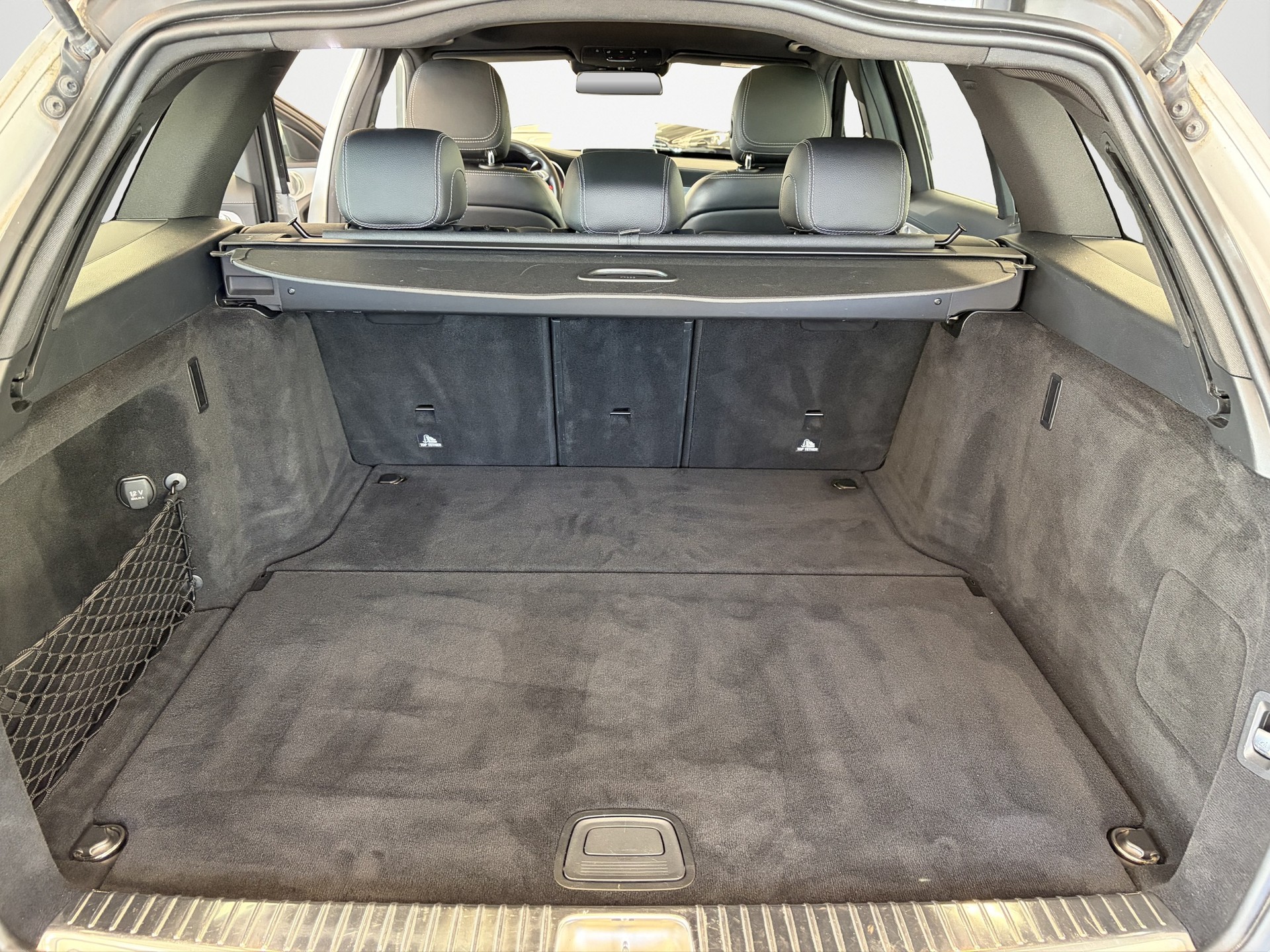 MERCEDES-BENZ C 400 AMG Line 4Matic 7G-Tronic-image-16