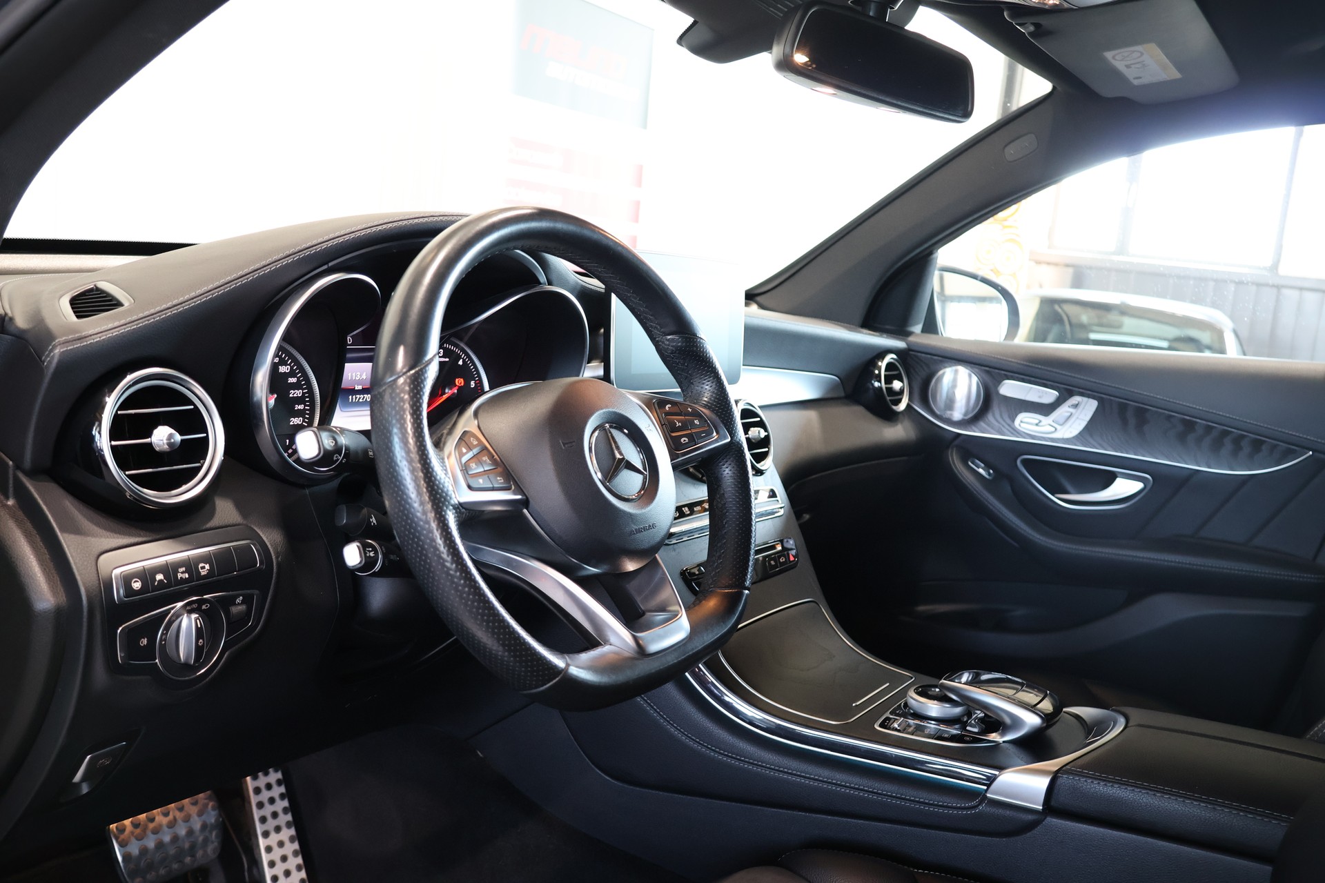 MERCEDES-BENZ GLC Coupé 350 d AMG Line 4Matic 9G-Tronic-image-10