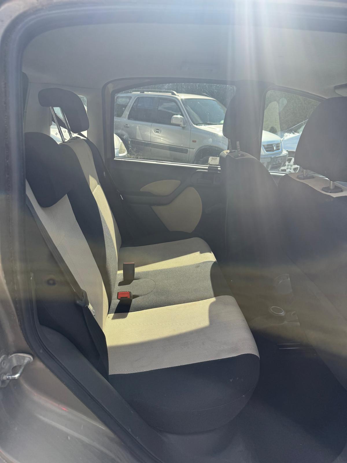 FIAT CROSS 1.3 DIESEL 4WD-image-7