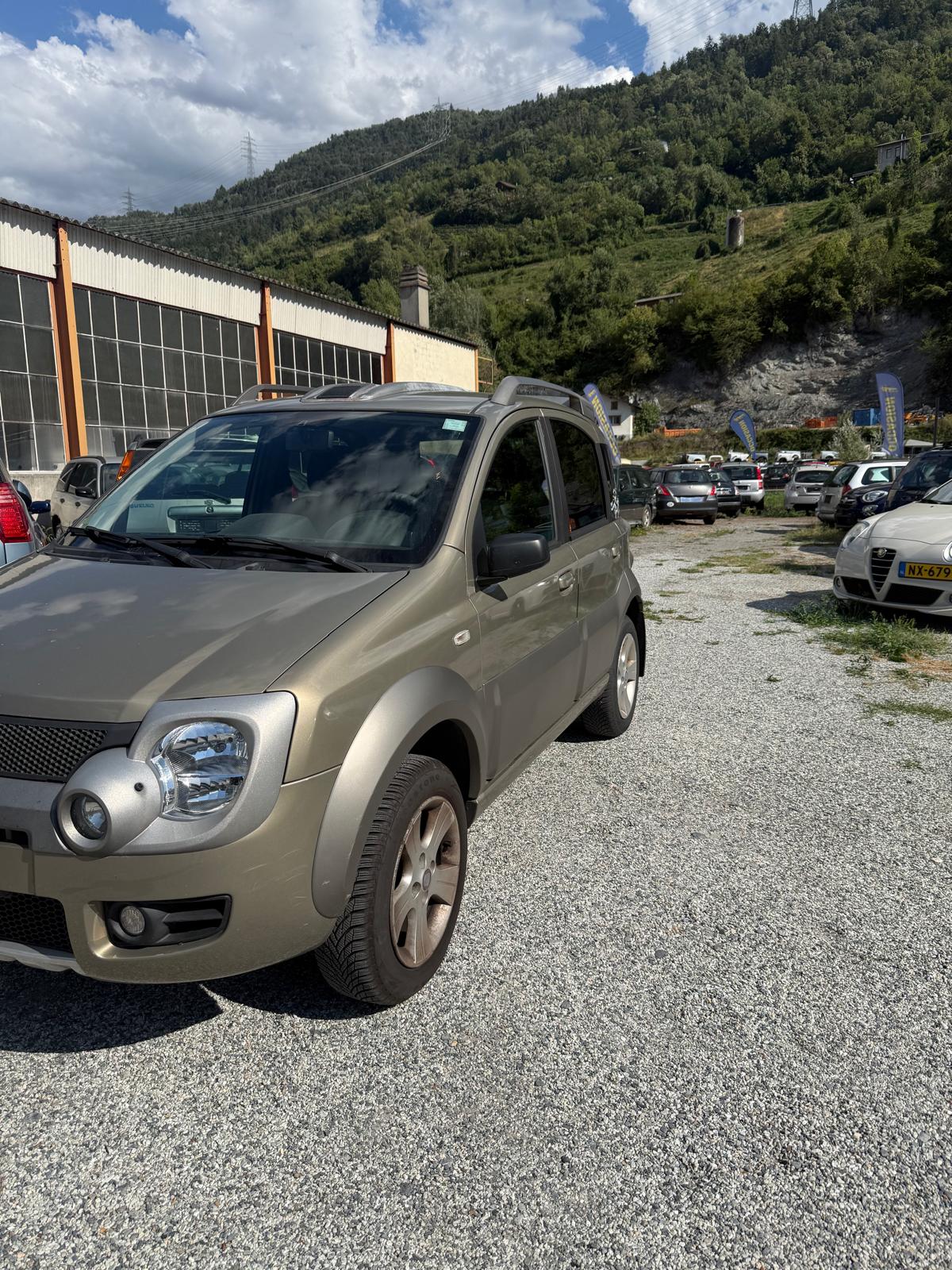 FIAT CROSS 1.3 DIESEL 4WD-image-4