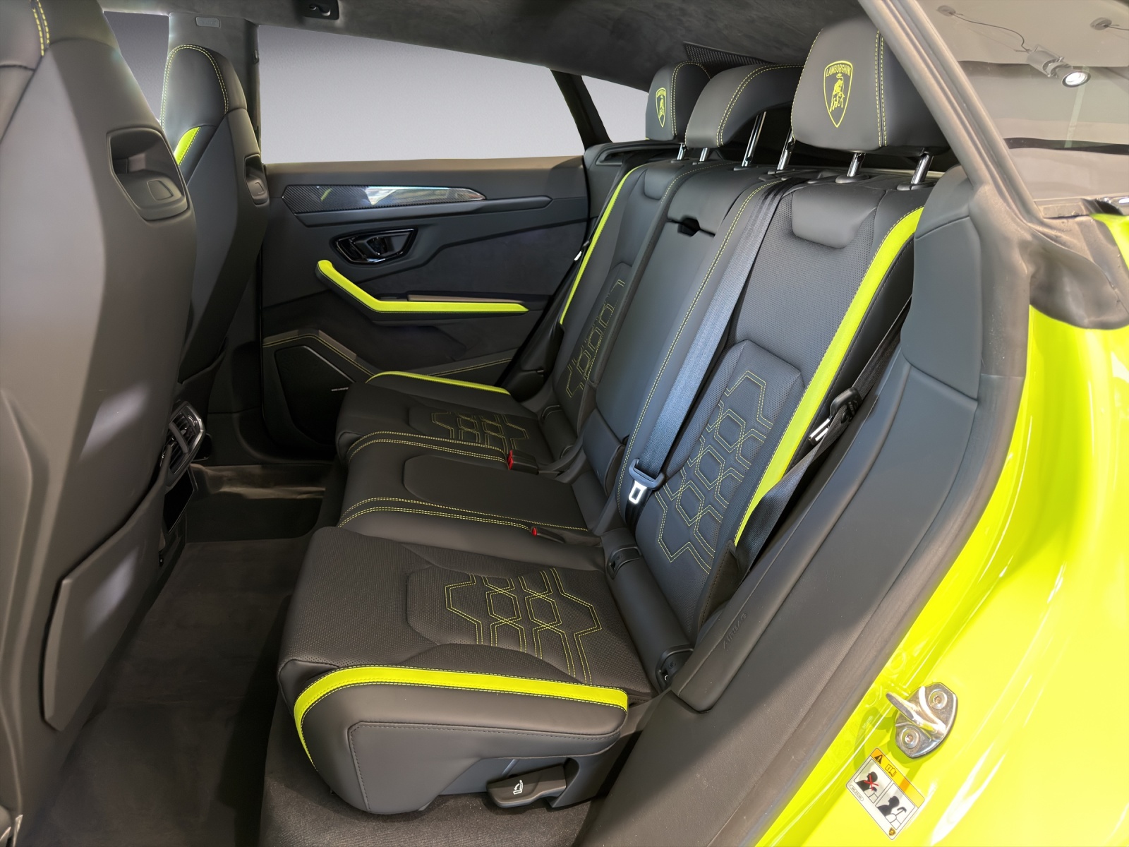 LAMBORGHINI Urus 4.0 SE-image-7