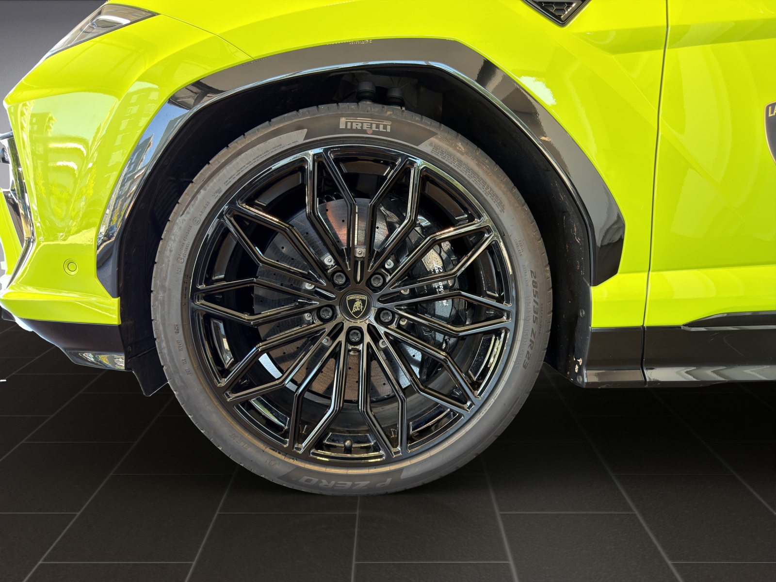 LAMBORGHINI Urus 4.0 SE-image-8