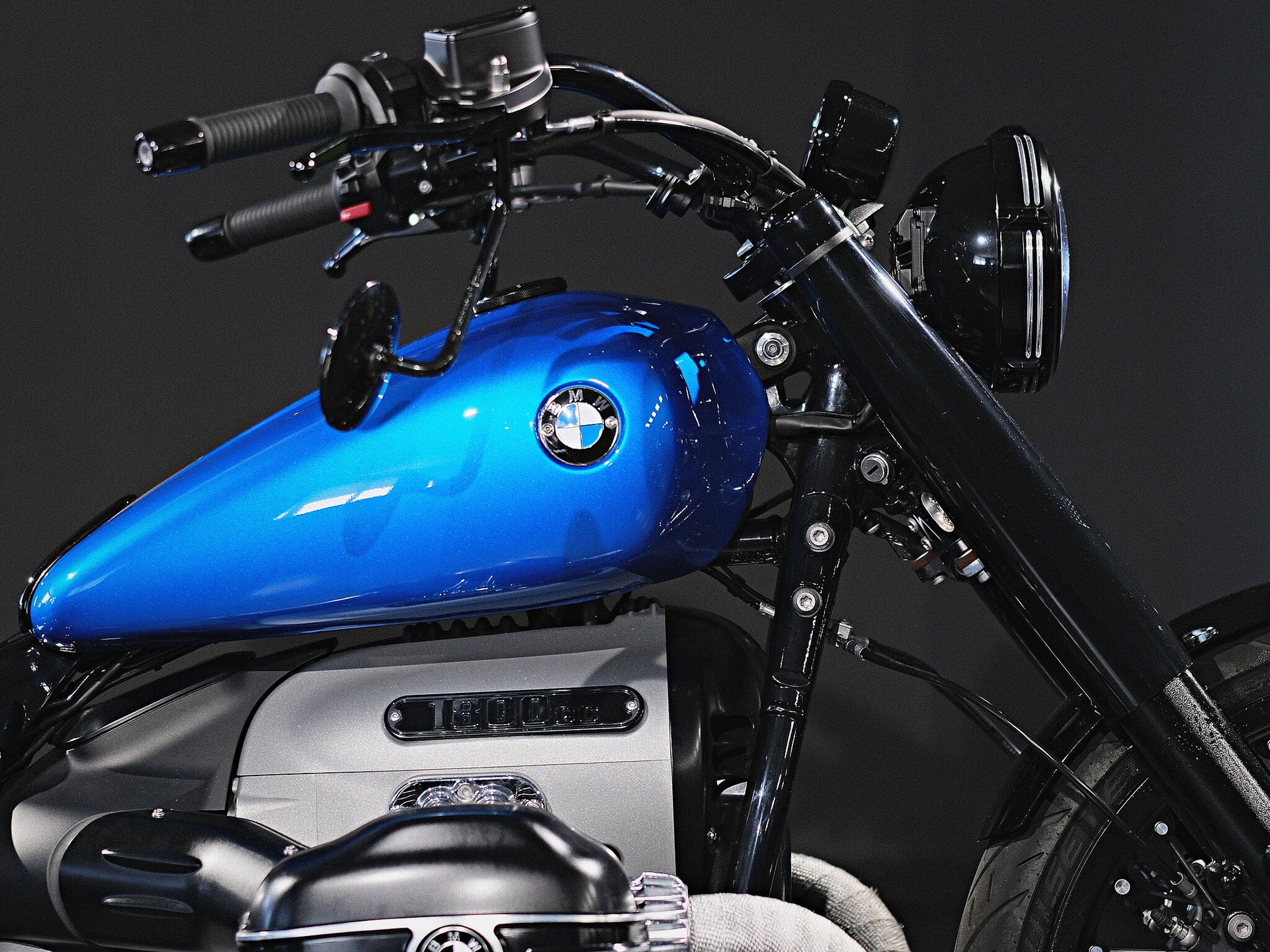 BMW R 18-image-6