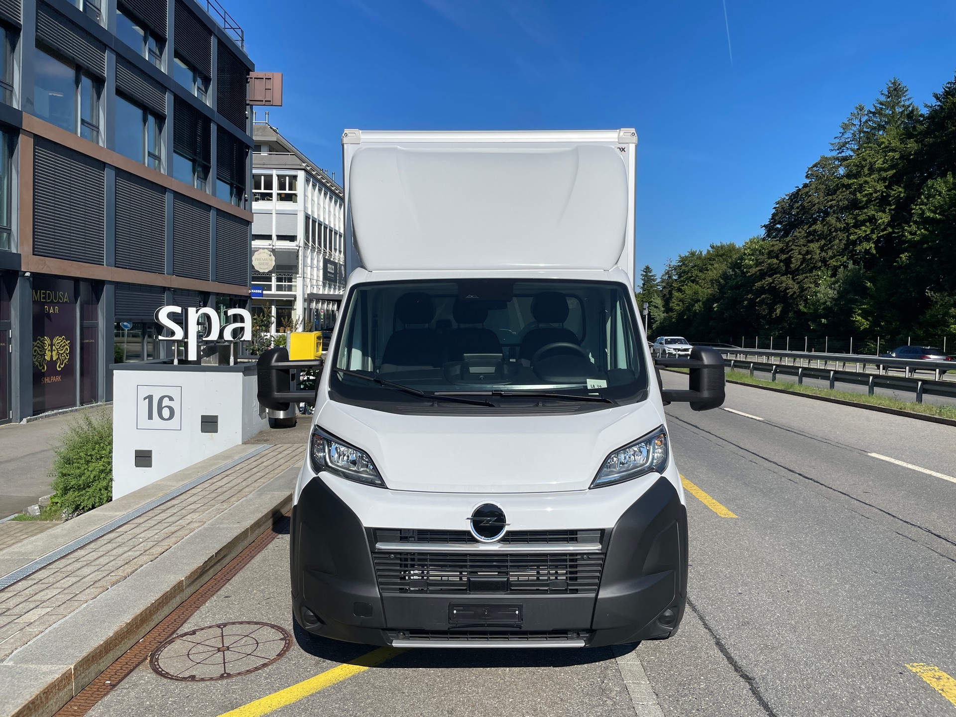 OPEL Movano 2.2 d 3,5t L4 mit AHK + Rückfahrkamera-showroom-element-1