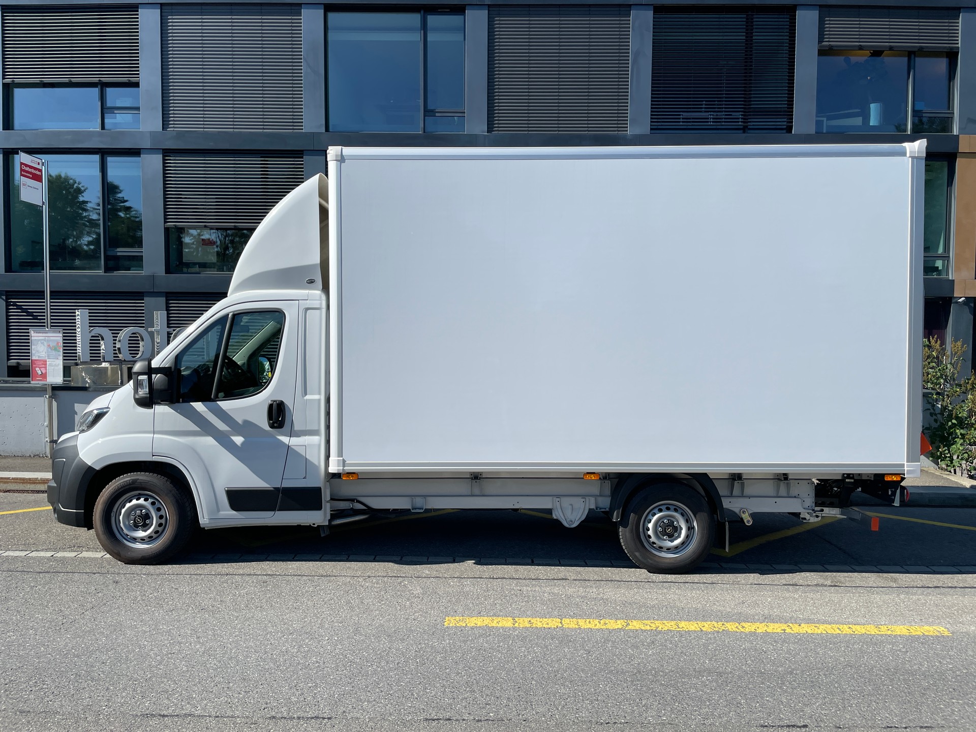 OPEL Movano 2.2 d 3,5t L4 mit AHK + Rückfahrkamera-image-12