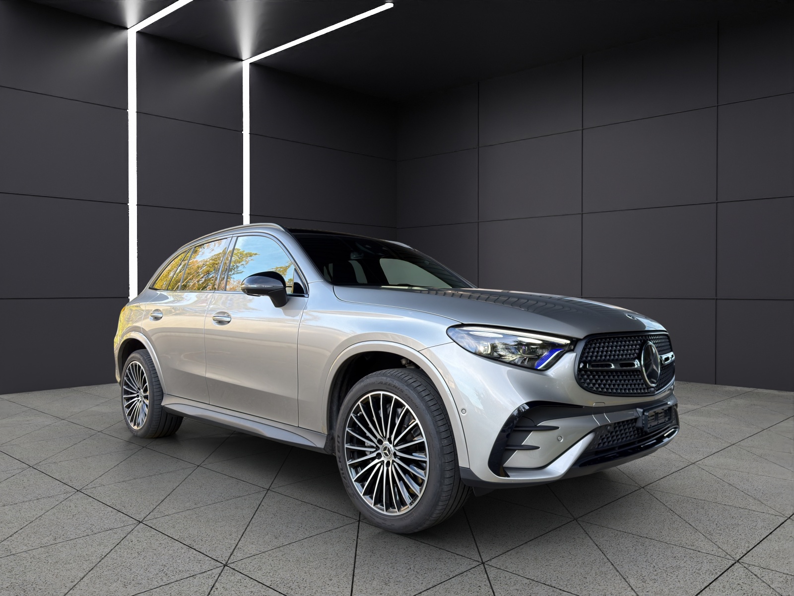 MERCEDES-BENZ GLC 400 e 4Matic 9G-Tronic-showroom-element-1