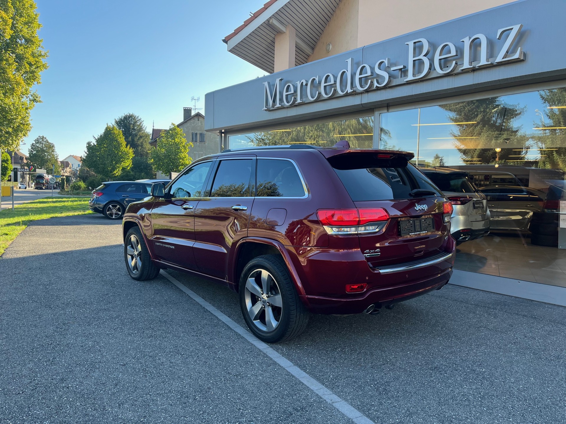 JEEP Grand Cherokee 3.0 CRD Overland Automatic-showroom-element-3