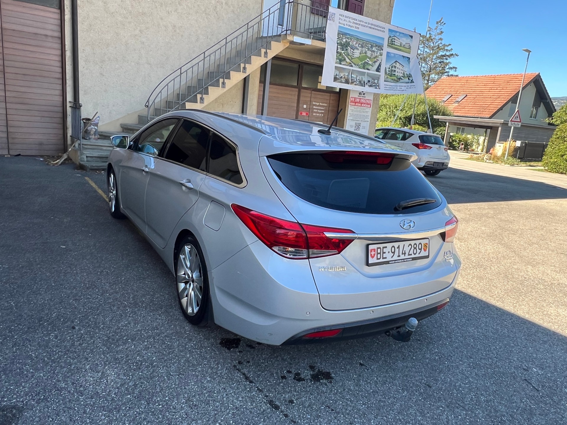 HYUNDAI i40 Wagon 1.7 CRDI Premium Automatic-showroom-element-3