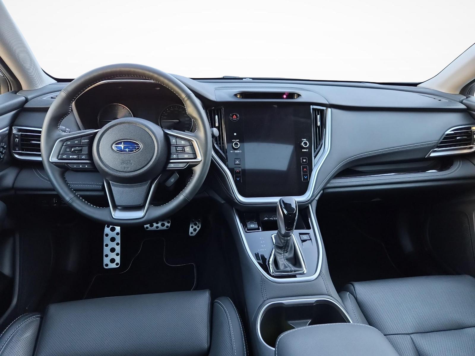 SUBARU Outback 2.5i Luxury-image-8