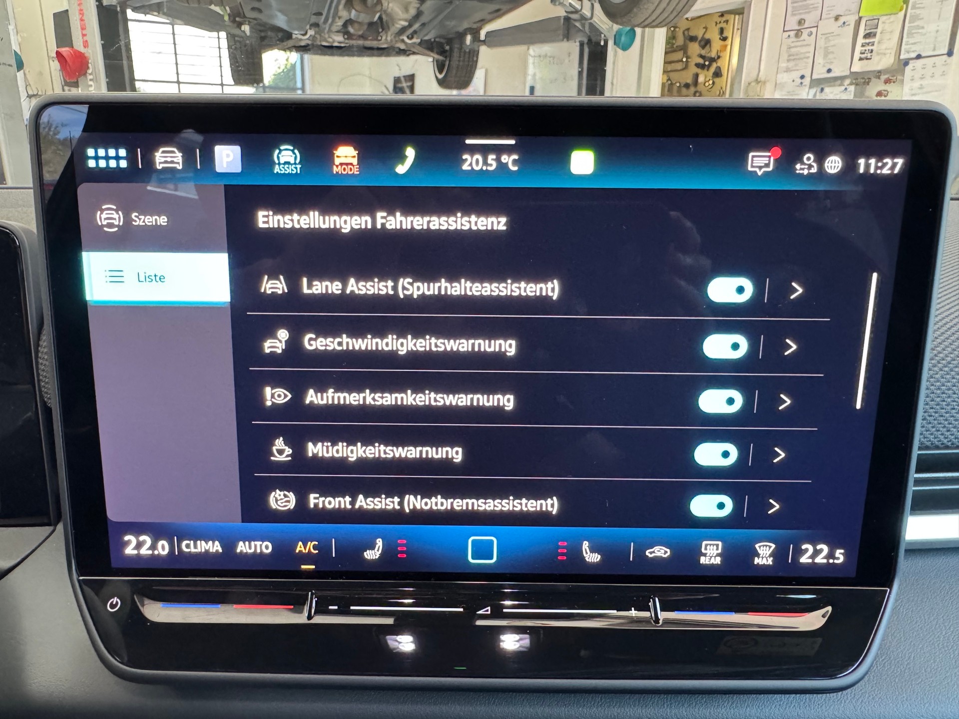 VW T-Roc 1.5 eTSI mHEV R-Line DSG-image-11