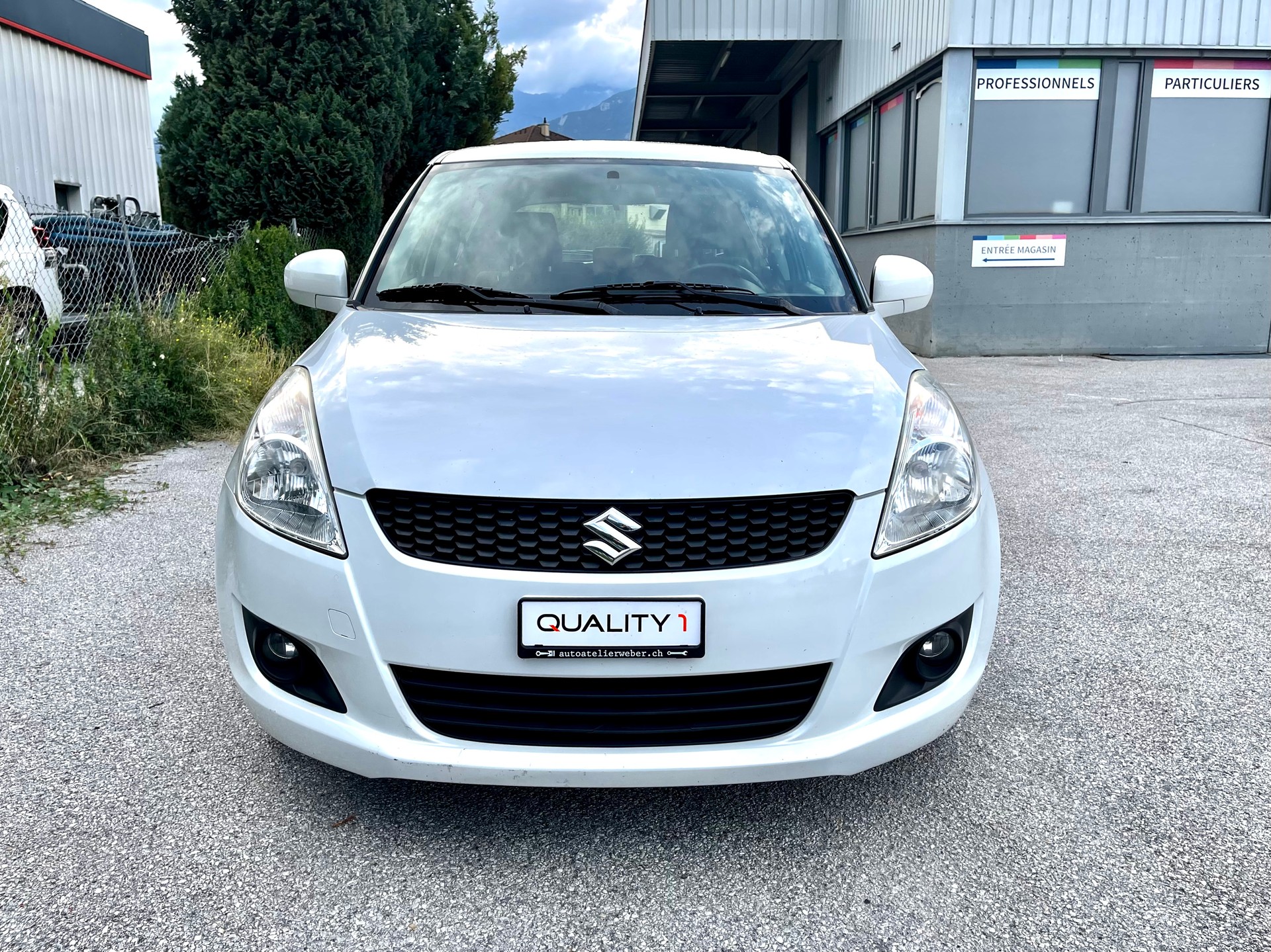 SUZUKI Swift 1.2i 16V GL Top 4x4-image-10