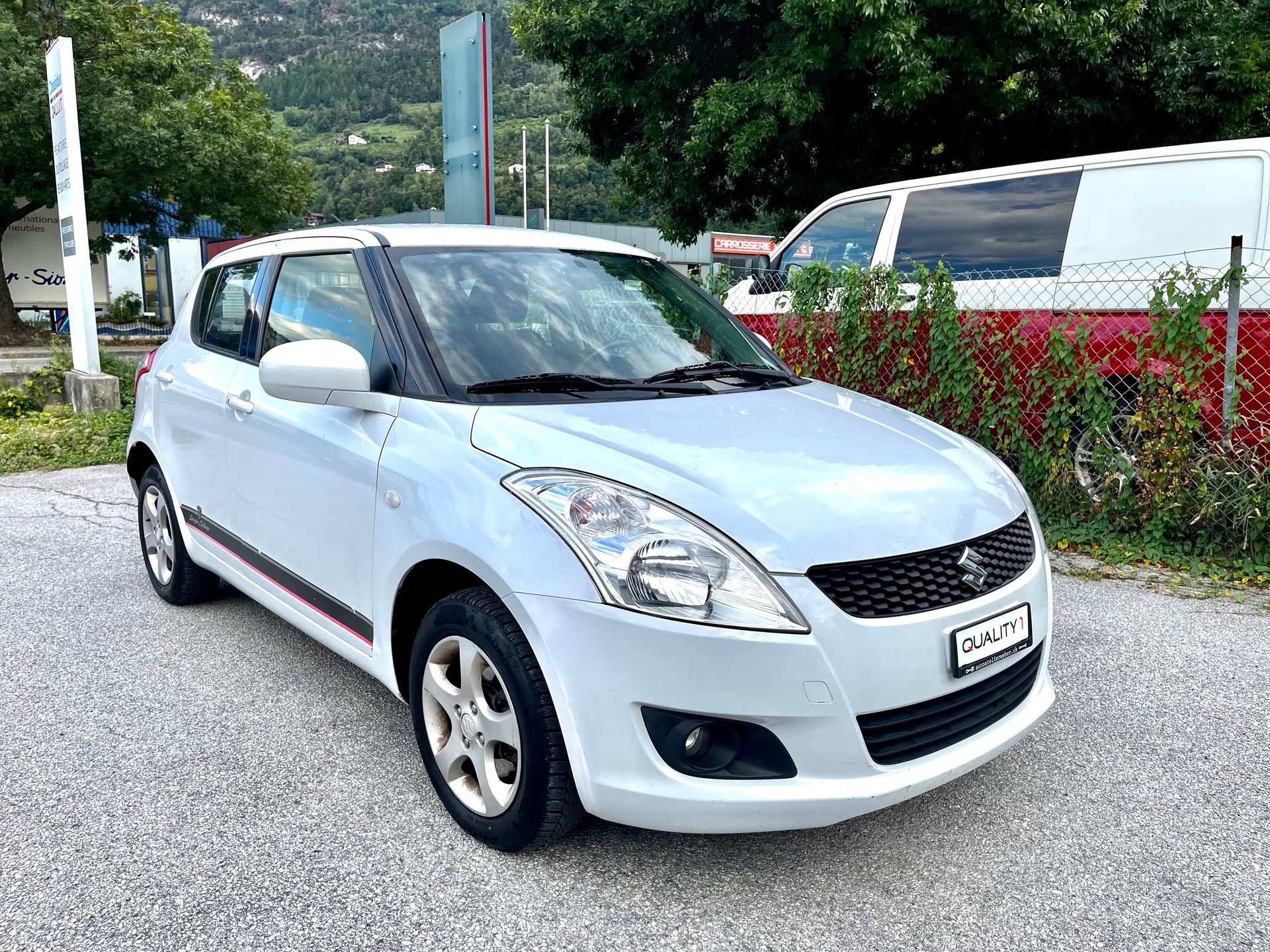 SUZUKI Swift 1.2i 16V GL Top 4x4