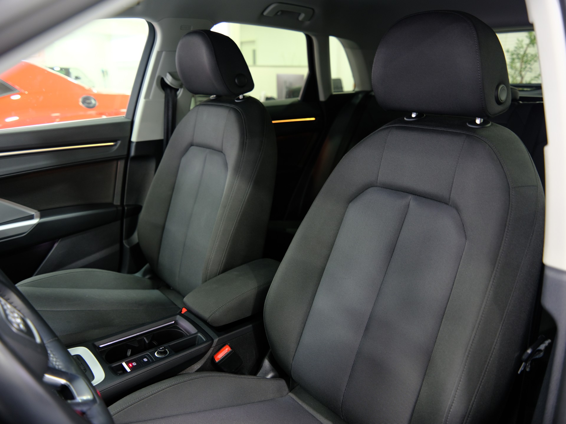 AUDI Q3 35 TFSI S-tronic *ACC* *Rückfahrkamera*-image-16