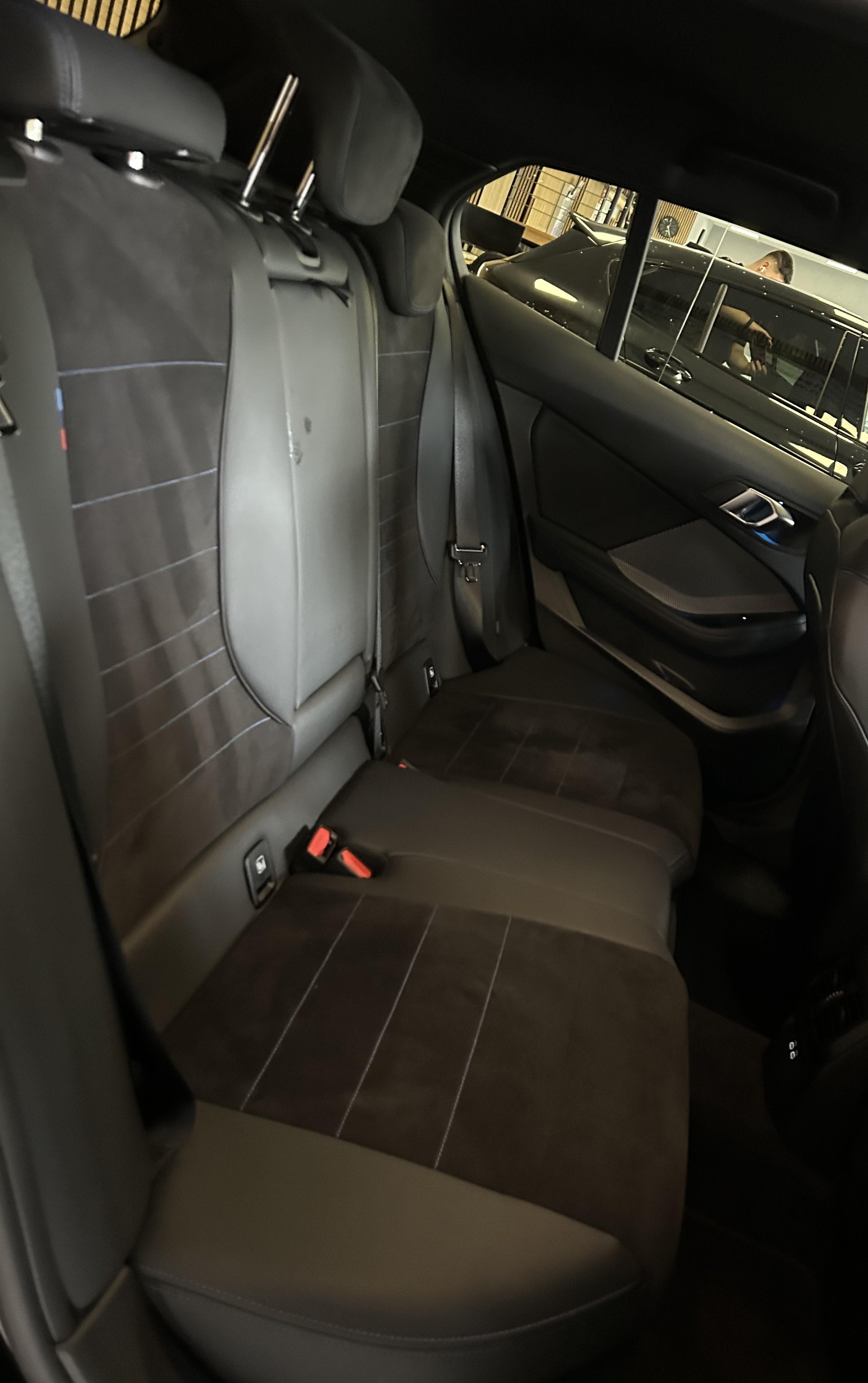 BMW 1er Reihe F70 M135i xDrive-image-23