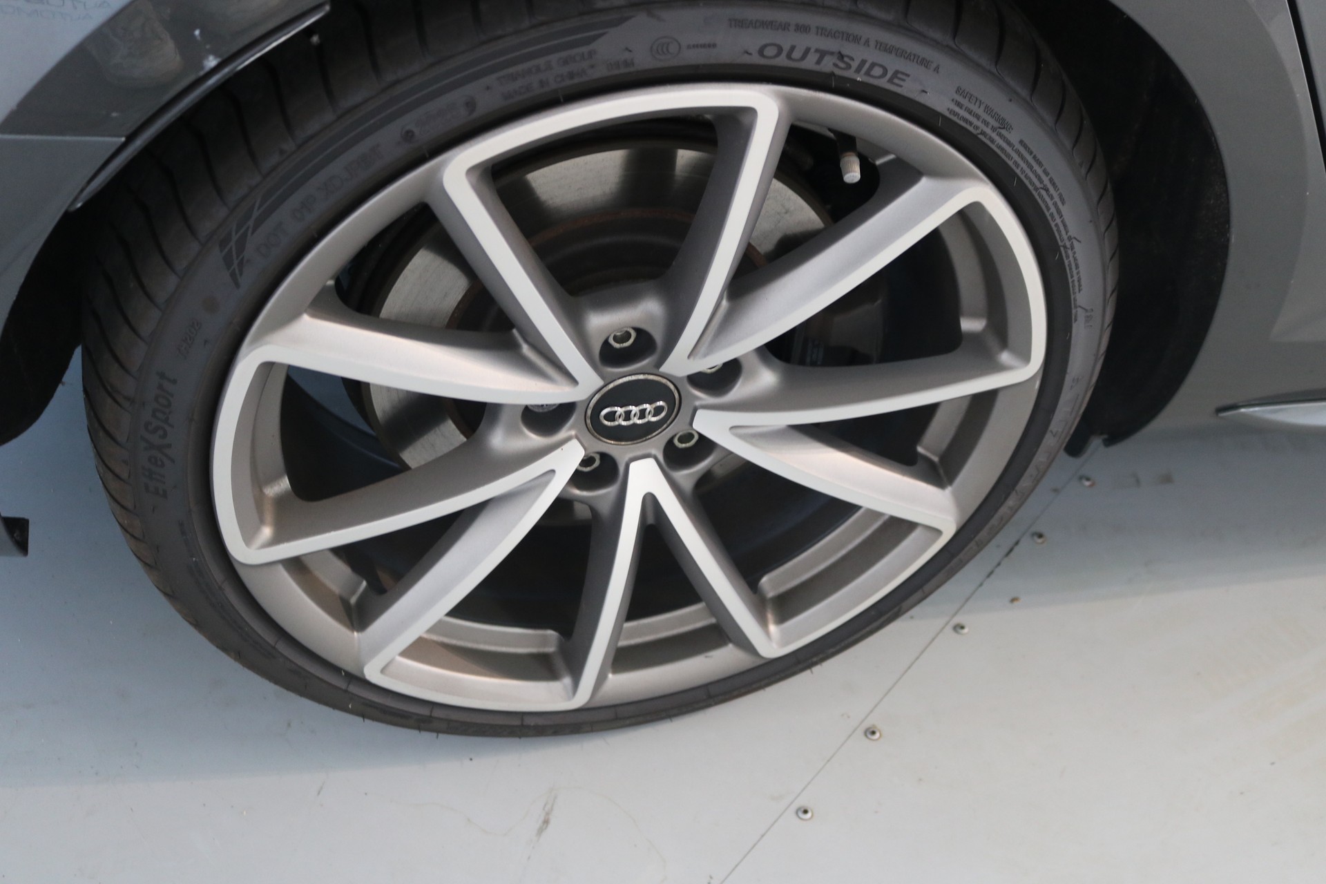 AUDI S4 Avant 3.0 TFSI quattro tiptronic-image-29