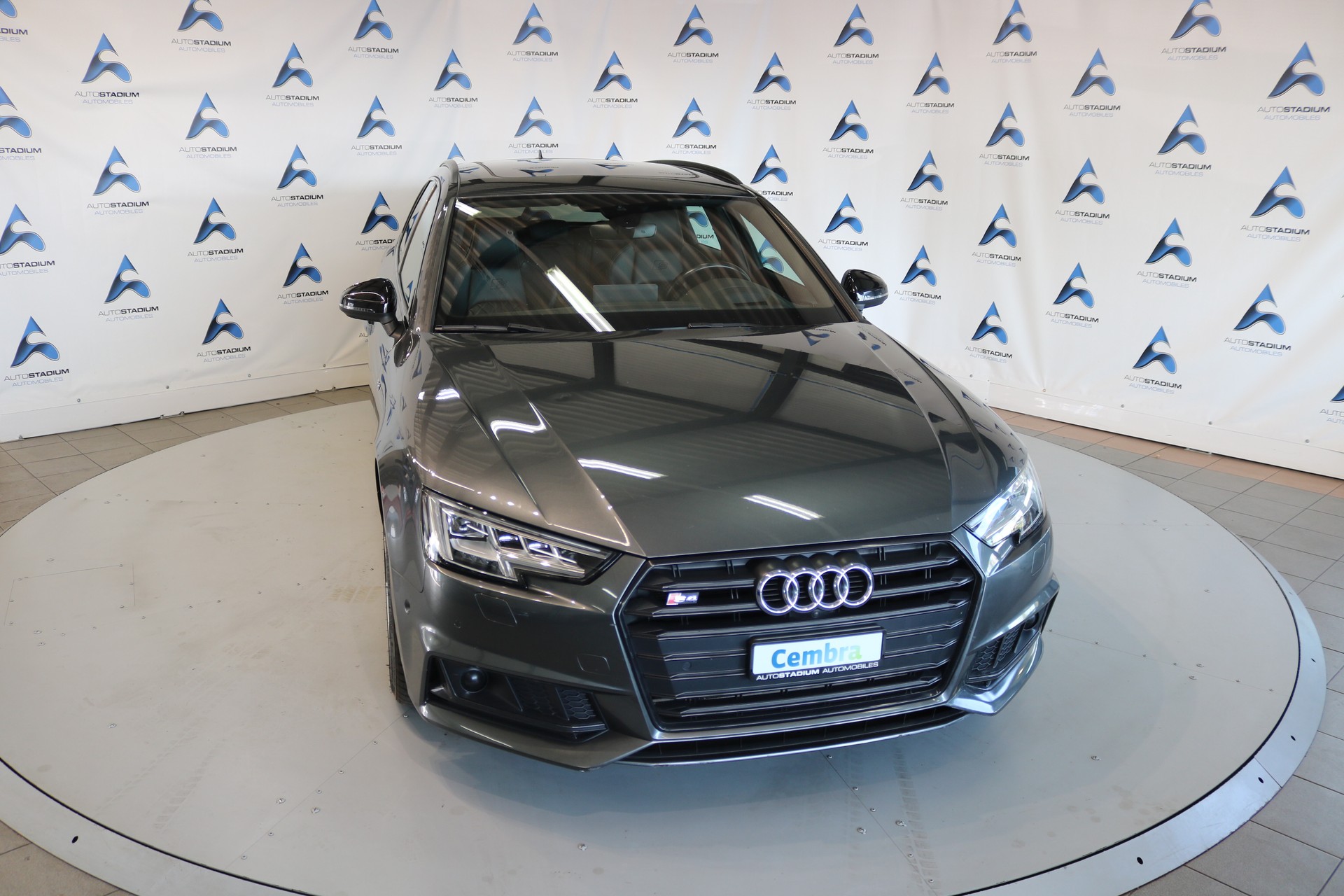 AUDI S4 Avant 3.0 TFSI quattro tiptronic-showroom-element-1