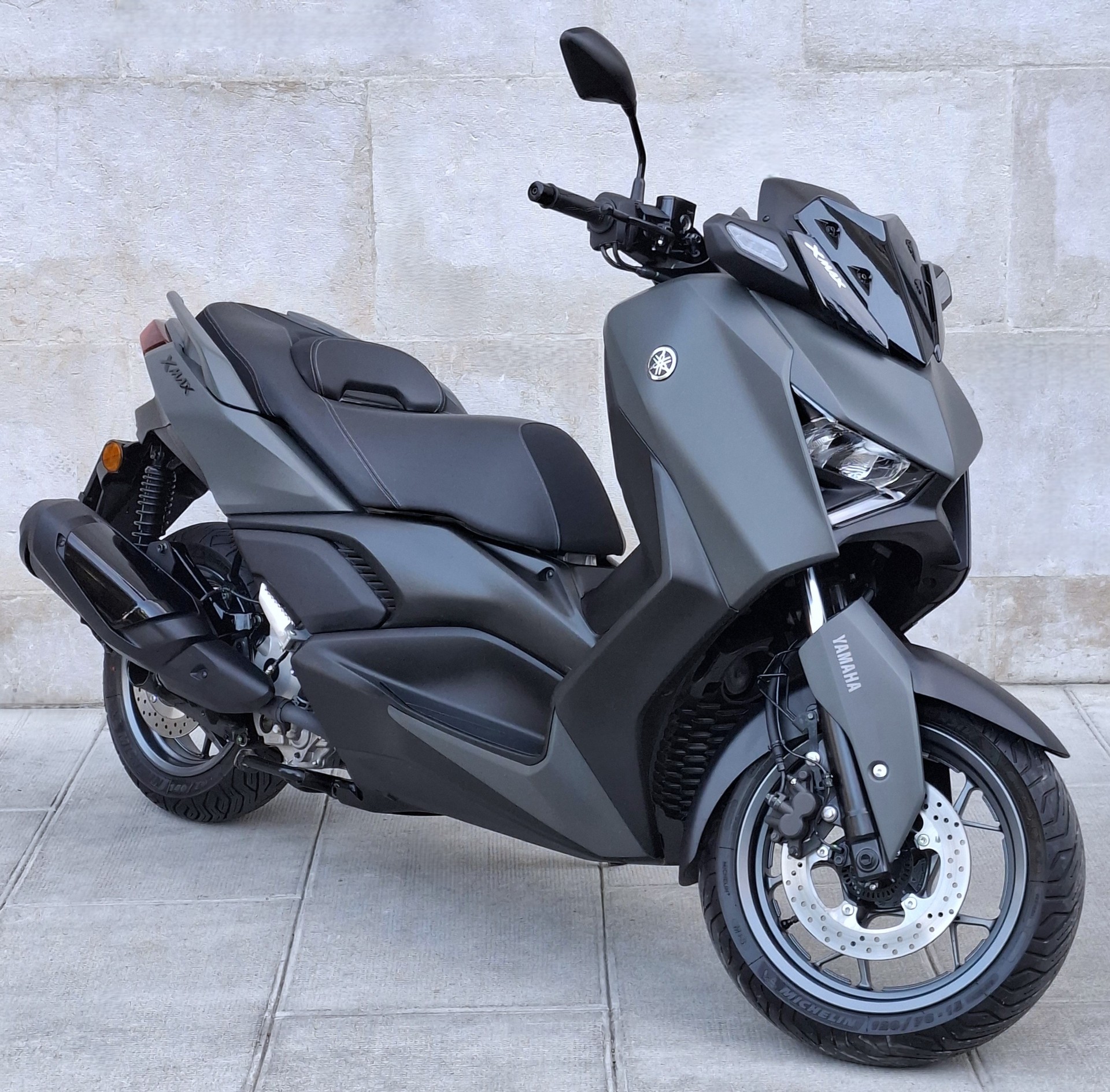 YAMAHA X-Max 300-image-1