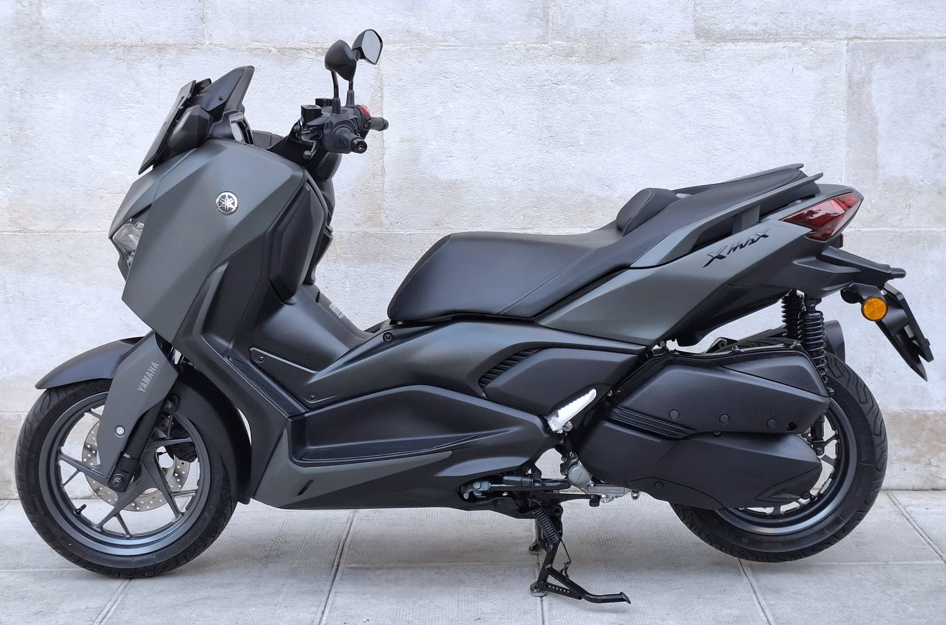 YAMAHA X-Max 300-image-2