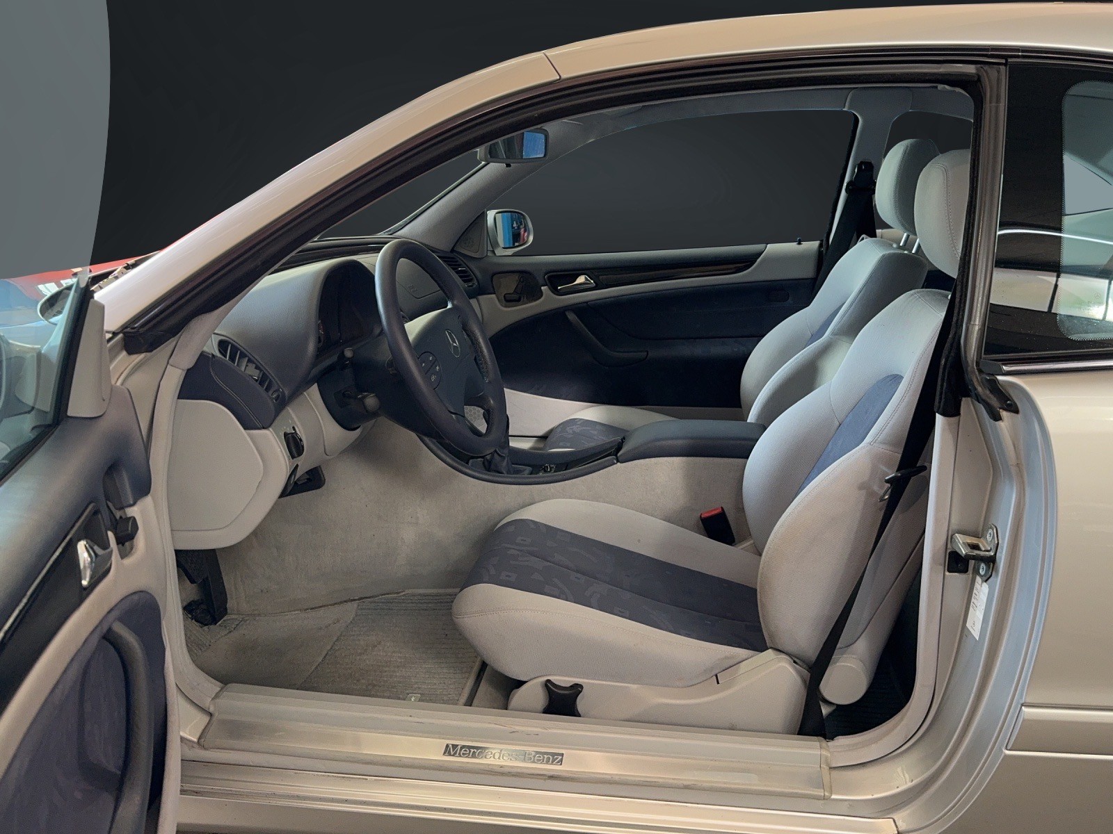 MERCEDES-BENZ CLK 200 Kompressor Avantgarde-image-10