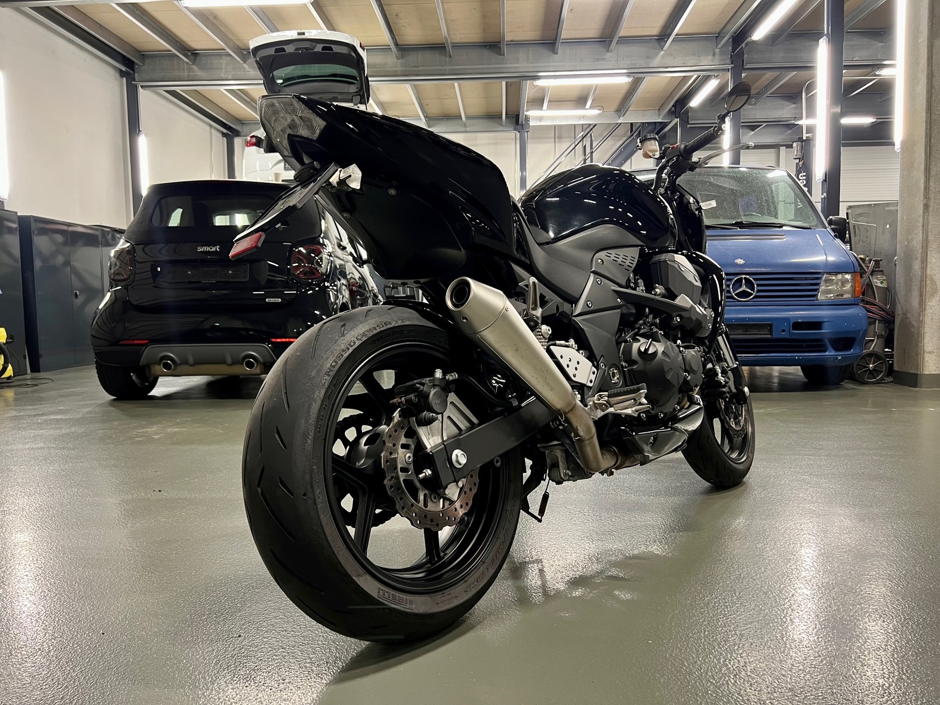 KAWASAKI Z 750-image-1