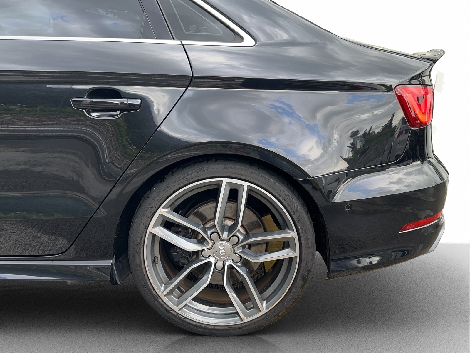 AUDI Sportback 2.0 TFSI quattro 360 PS ABT B-image-12