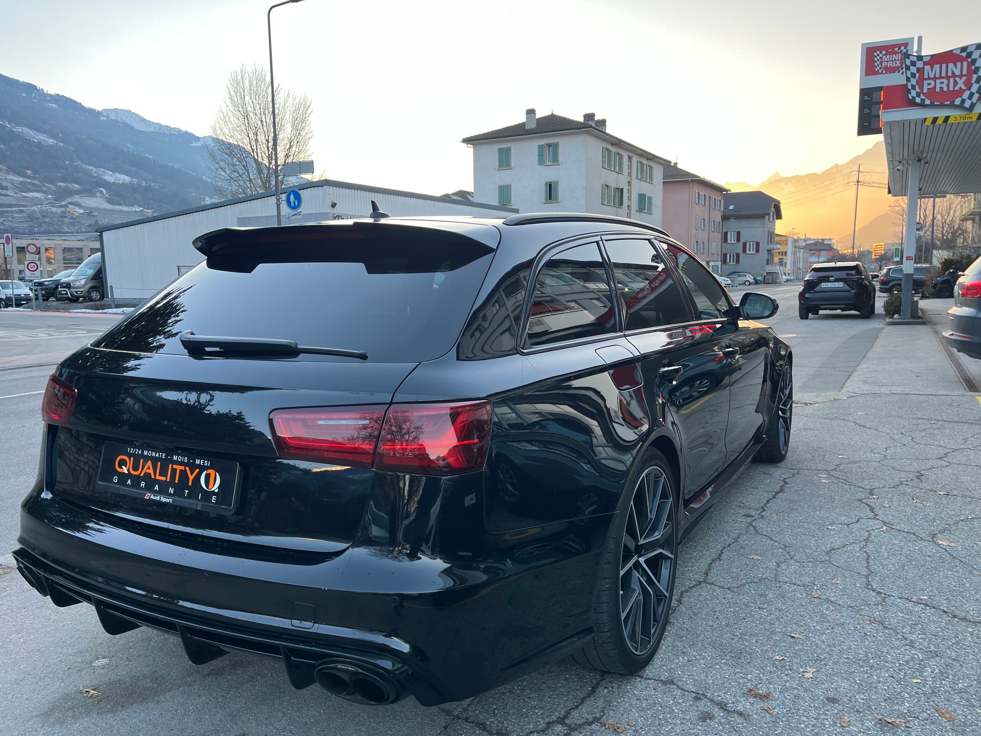 AUDI RS6 Avant 4.0 TFSI V8 performance quattro-image-4