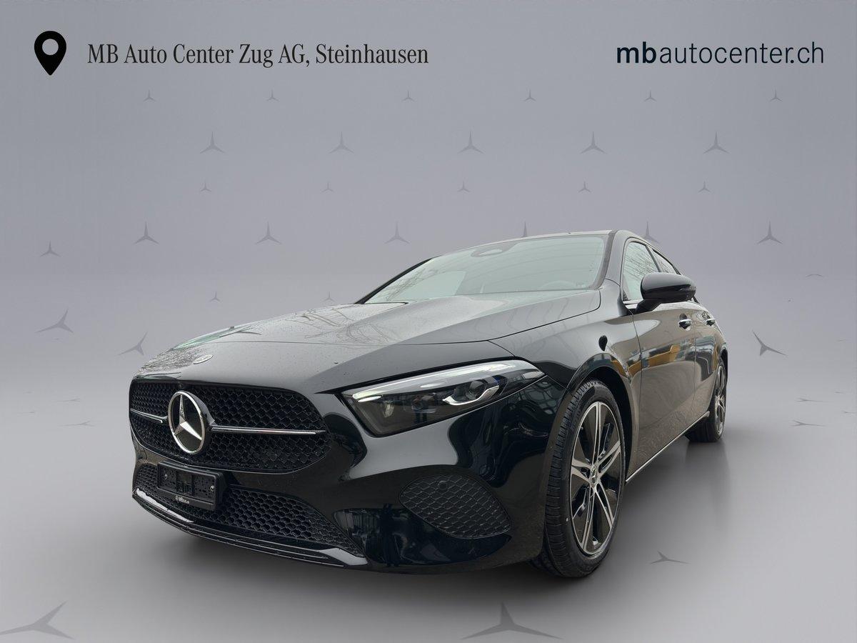 MERCEDES-BENZ A 180 Progressive