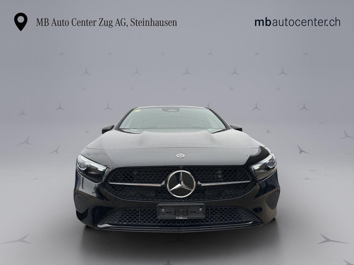 MERCEDES-BENZ A 180 Progressive-showroom-element-1