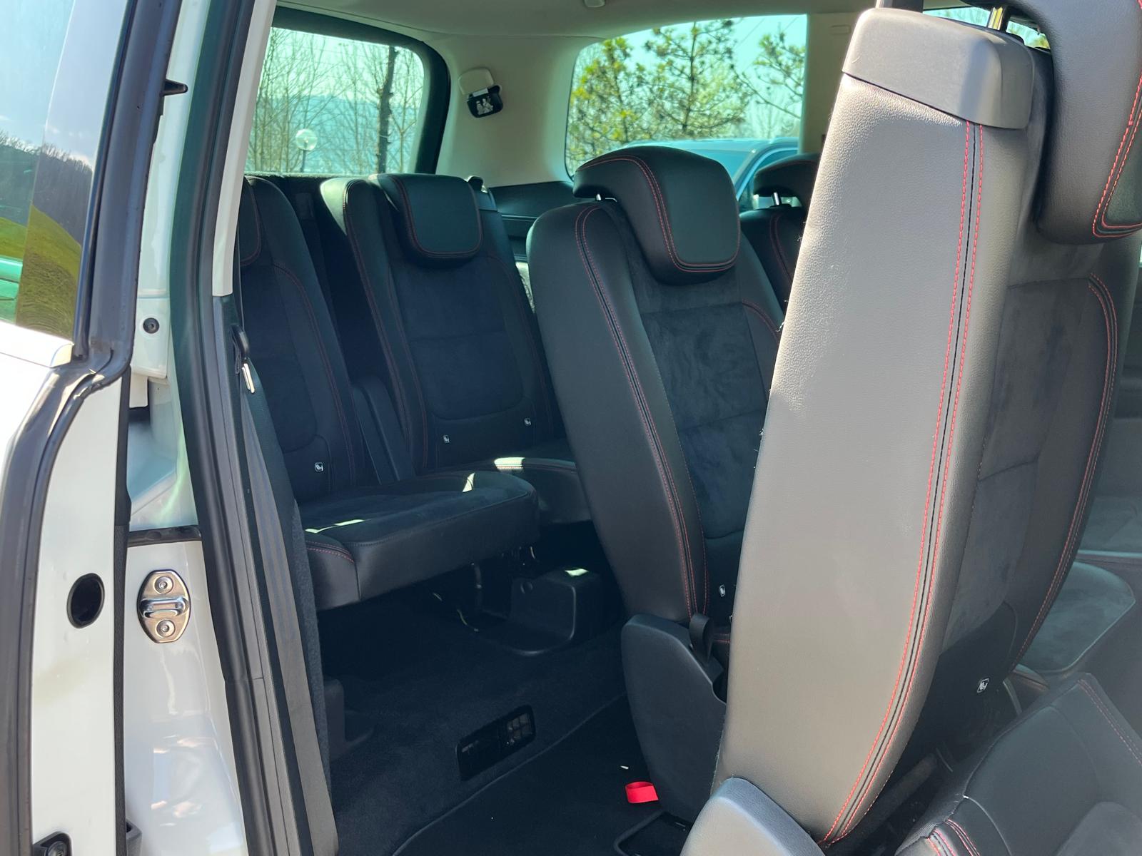 SEAT Alhambra 2.0 TDI Hola FR DSG-image-17